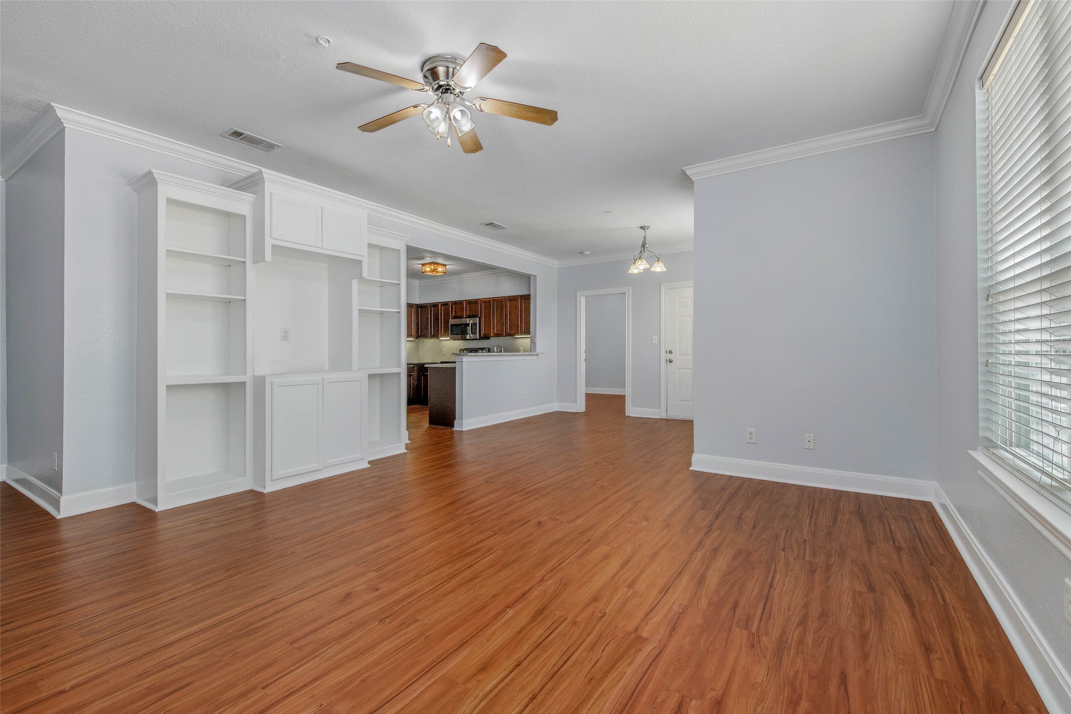 801 Luther Street W 106 Property Photo 6