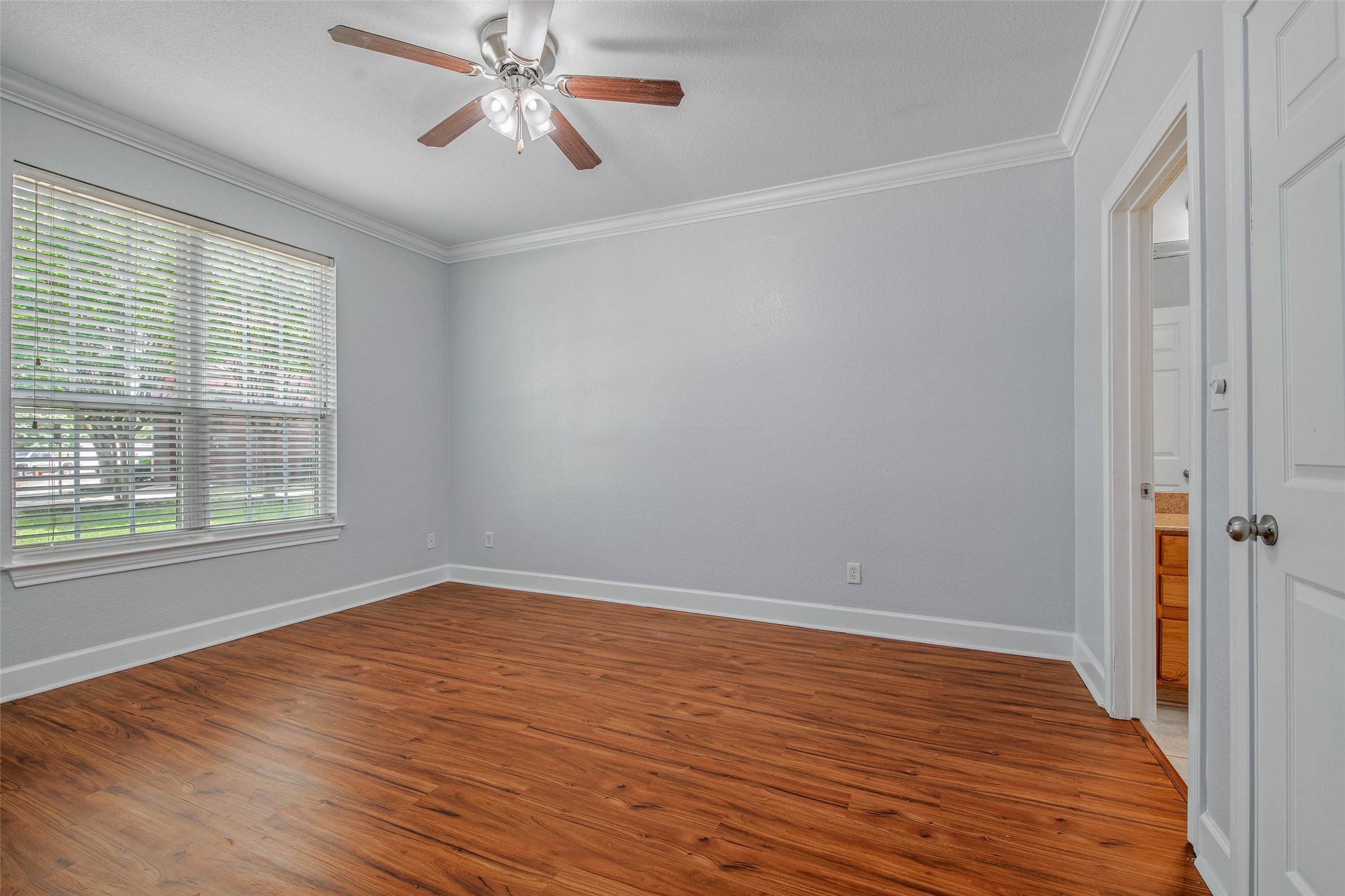 801 Luther Street W 106 Property Photo 12