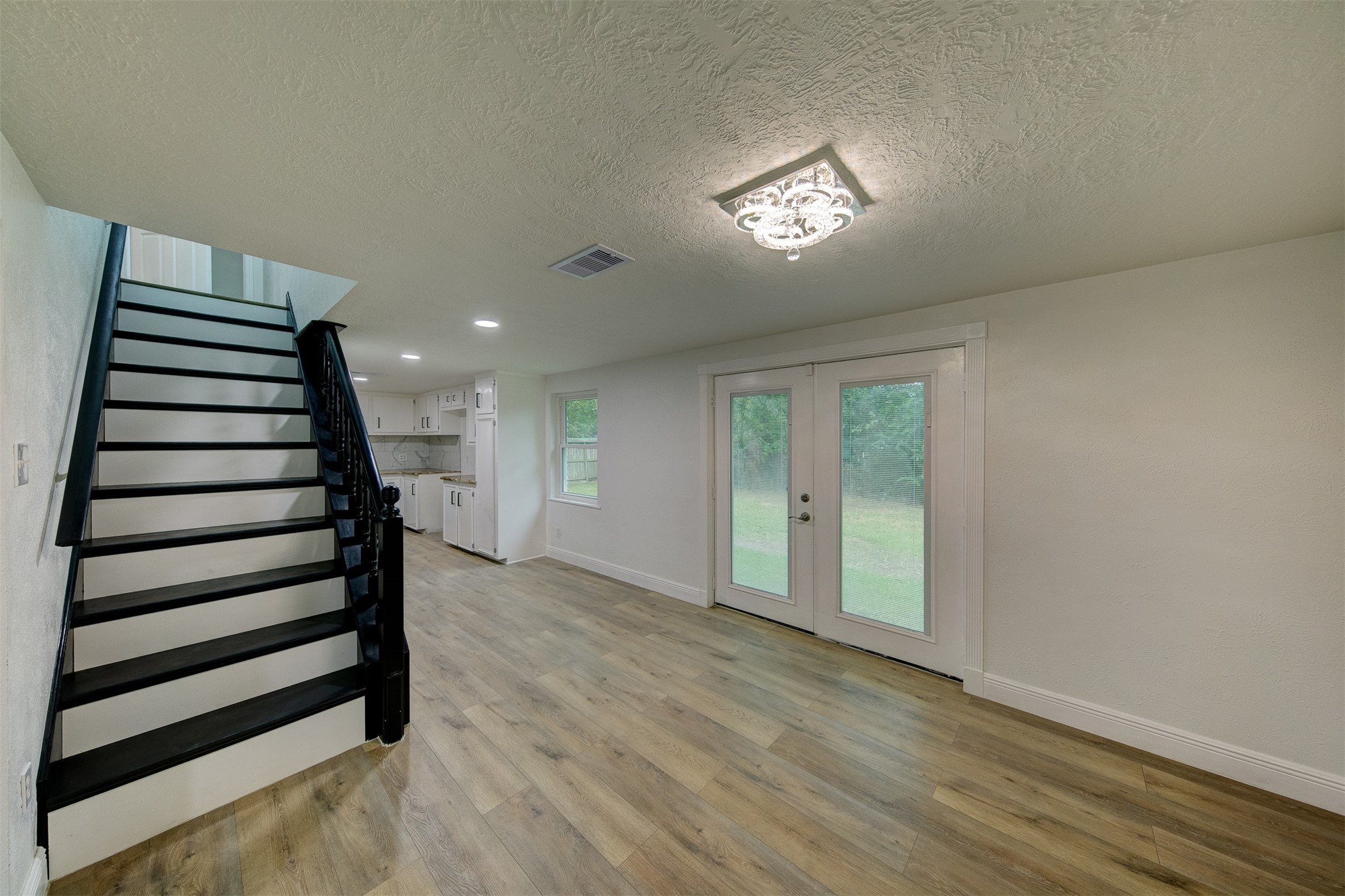 3115 Michael Street Property Photo 9