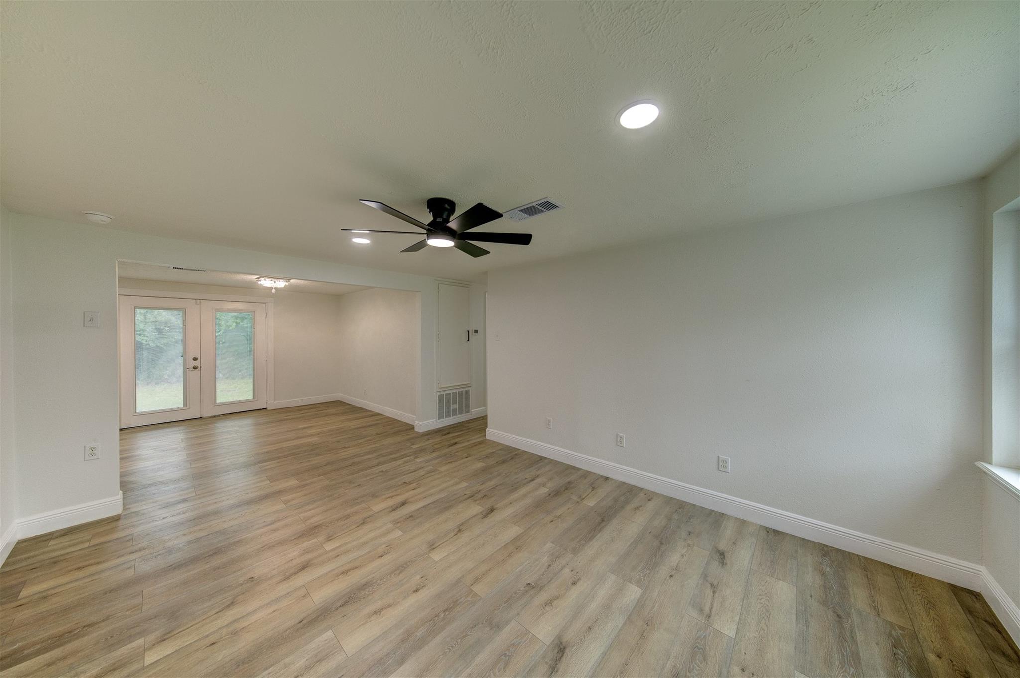 3115 Michael Street, Bacliff Tx 77518 Property Photo 13