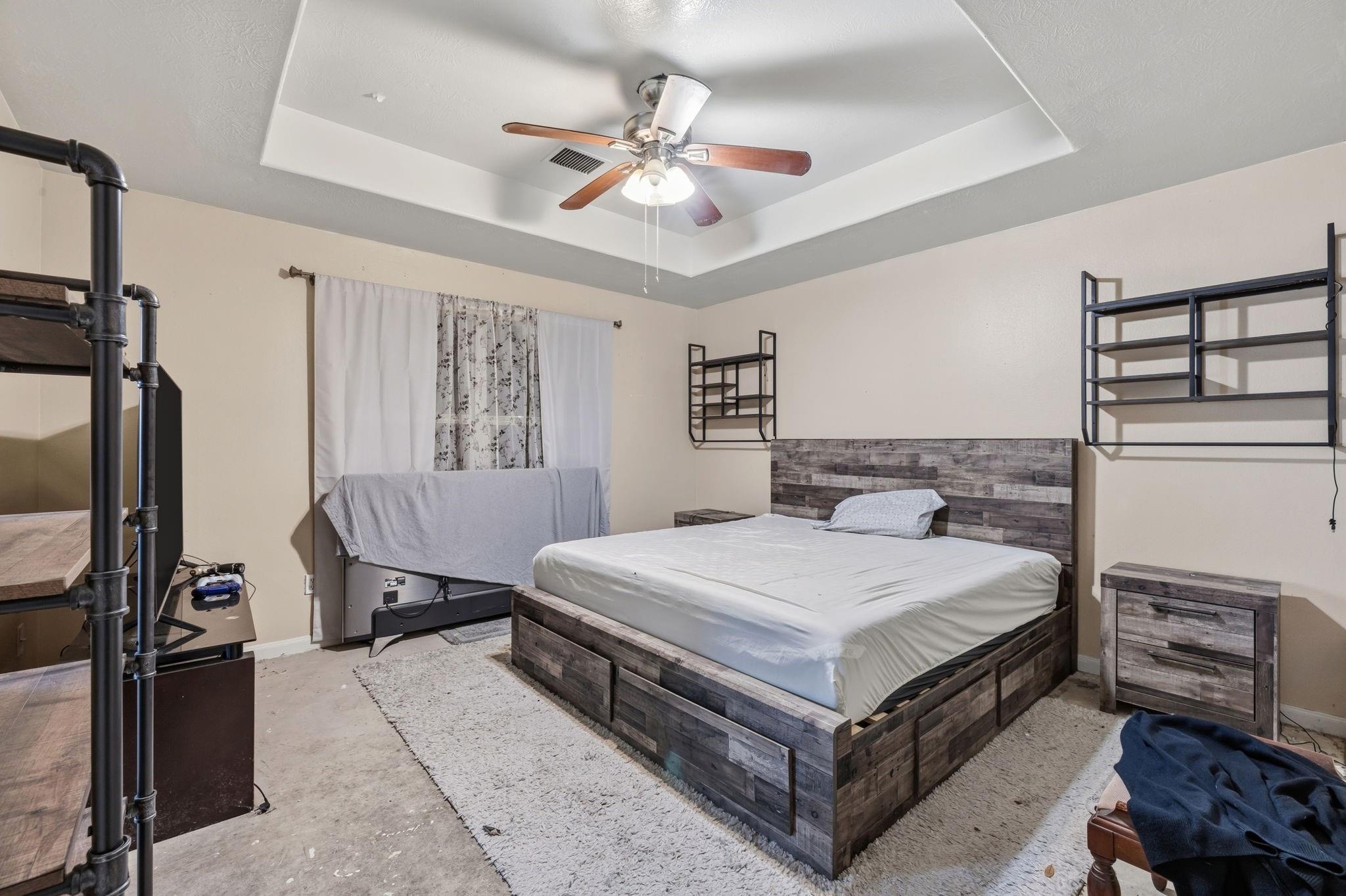 16205 Sun View Lane Property Photo 9