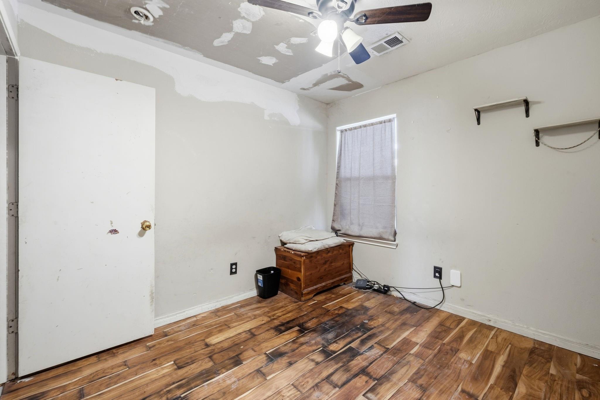 16205 Sun View Lane Property Photo 17