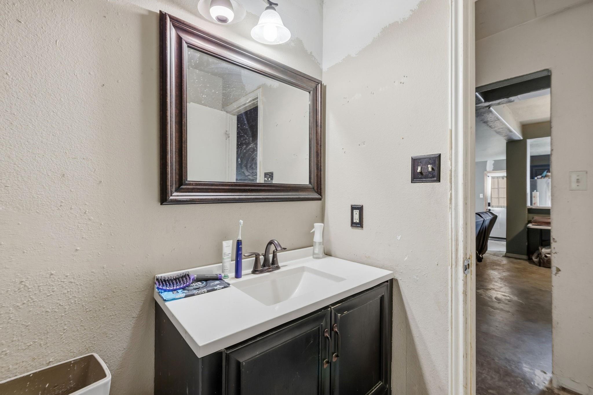 16205 Sun View Lane Property Photo 19