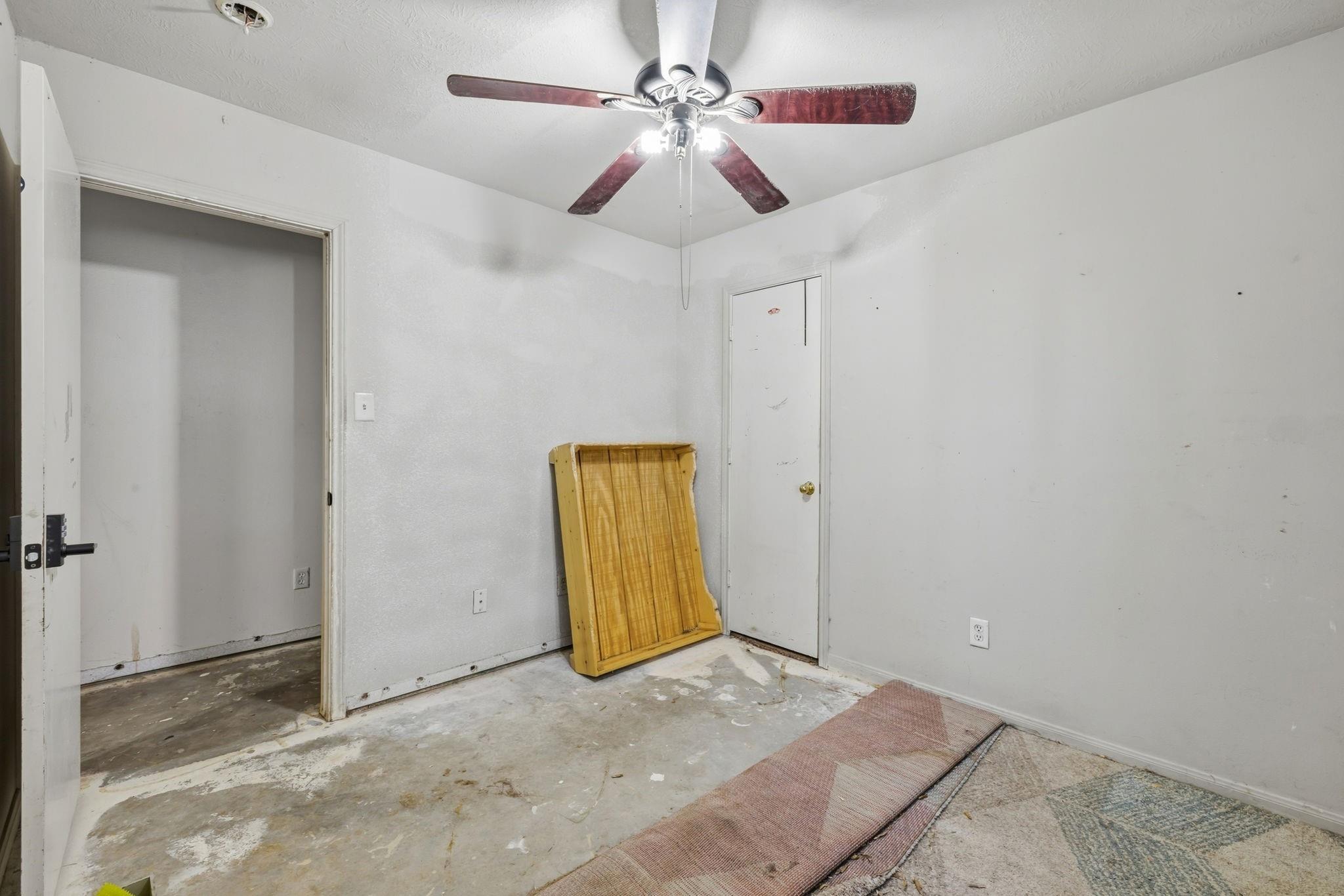16205 Sun View Lane Property Photo 21