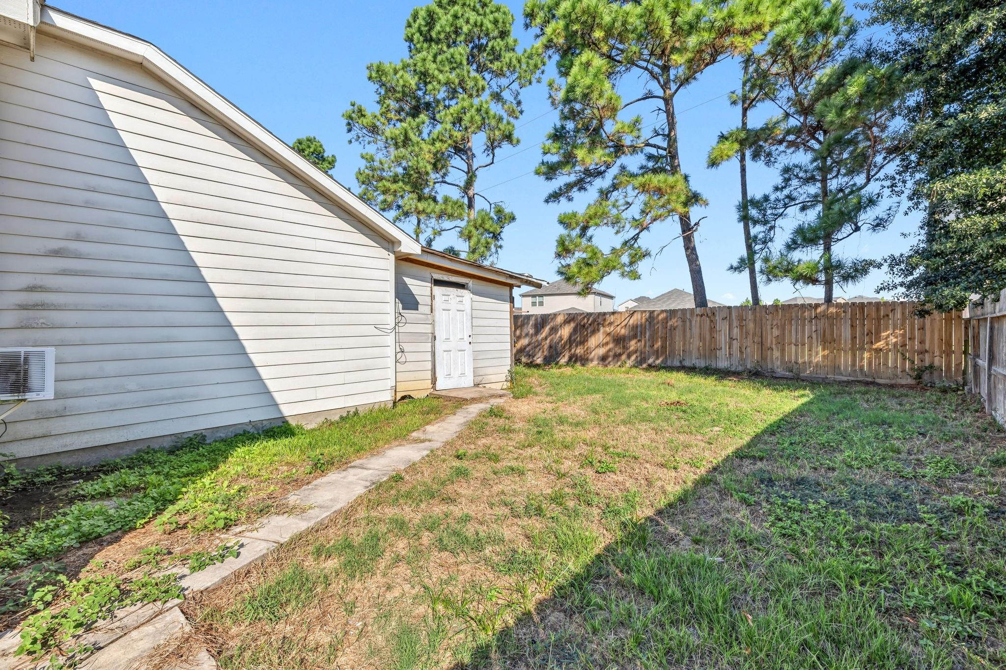 16205 Sun View Lane Property Photo 24