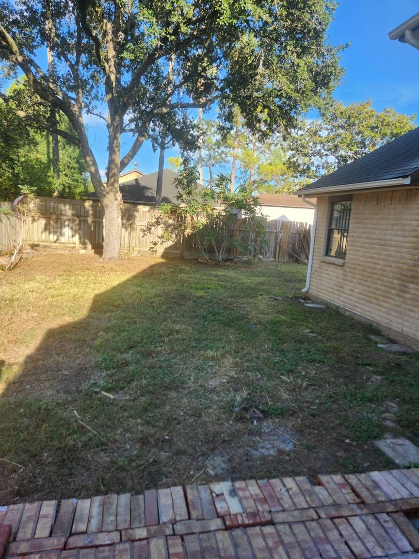 8015 Crestwick Drive Property Photo 1