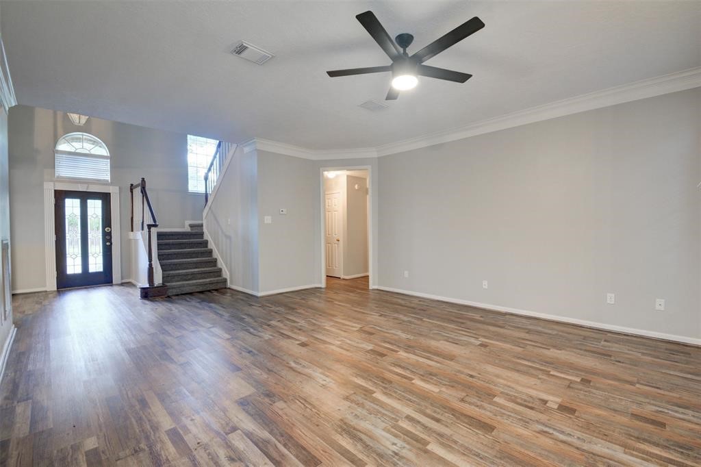 539 W North Hill Drive Property Photo 13