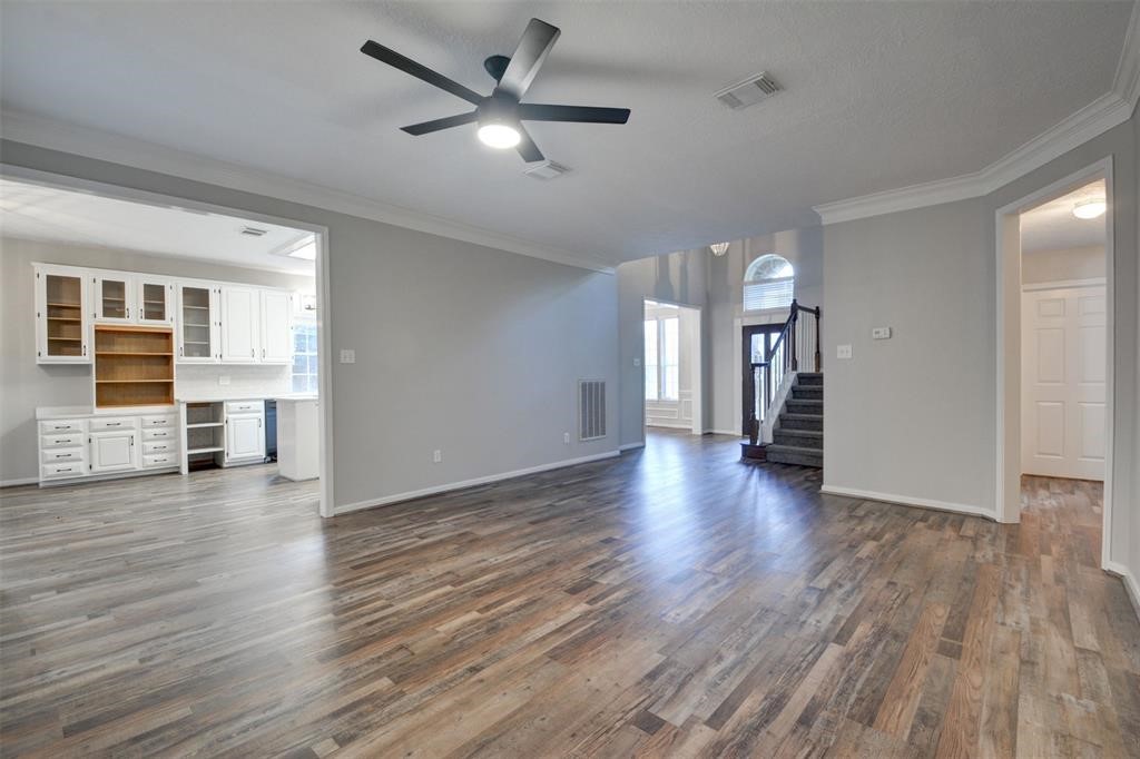 539 W North Hill Drive Property Photo 15