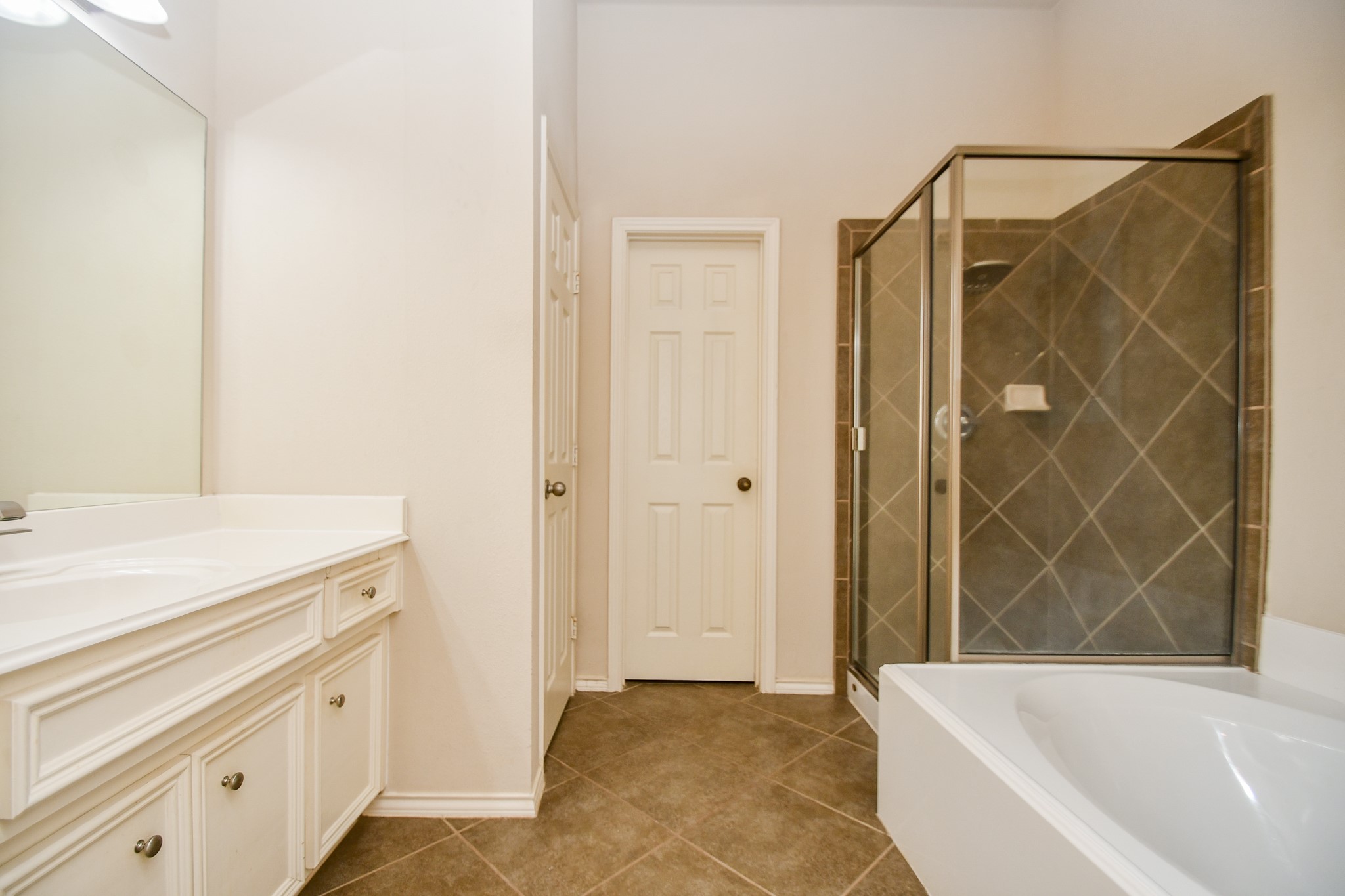 14947 Atmore Place Drive Property Photo 25