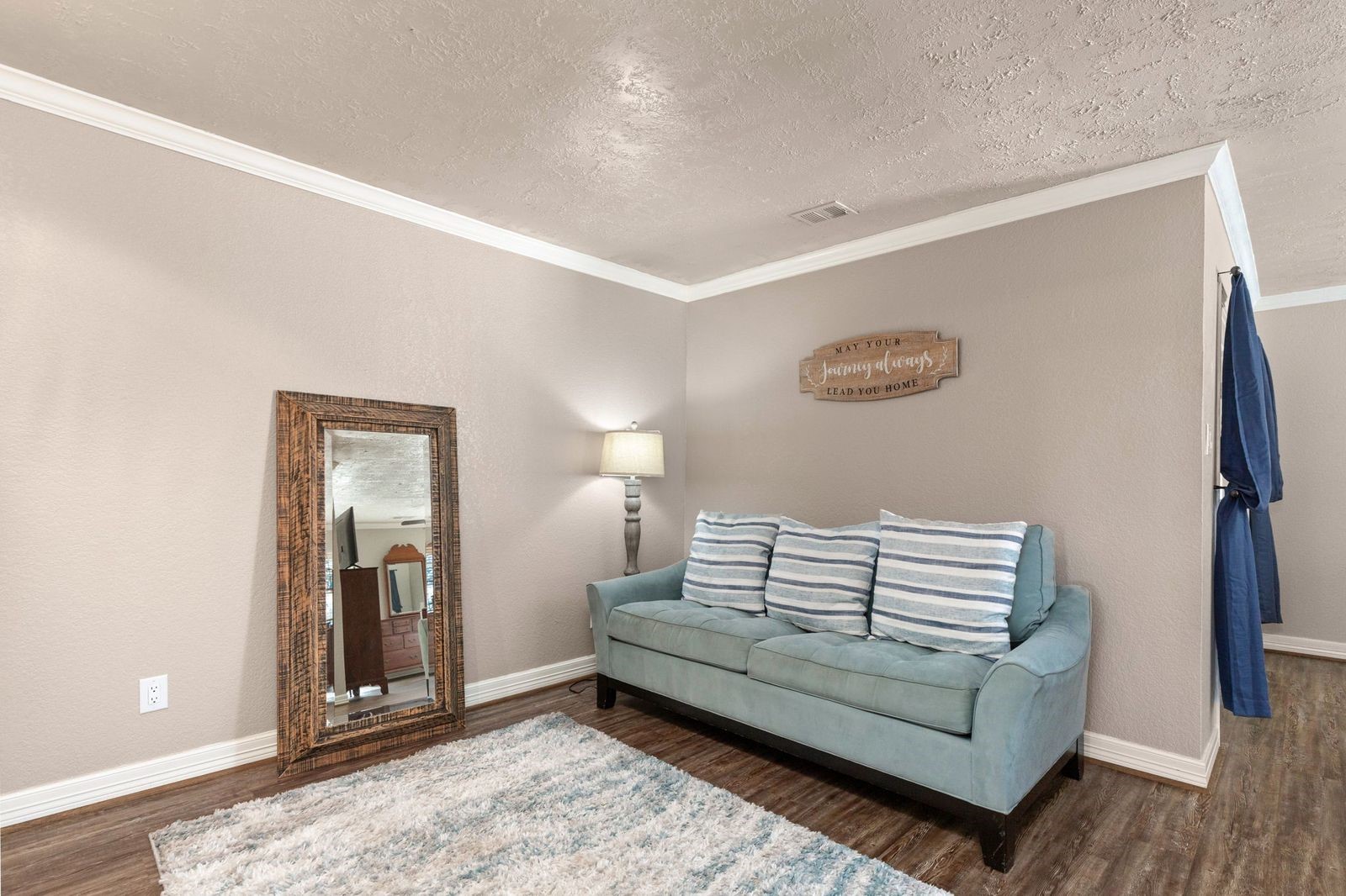 1464 Lakeside Drive W Property Photo 22