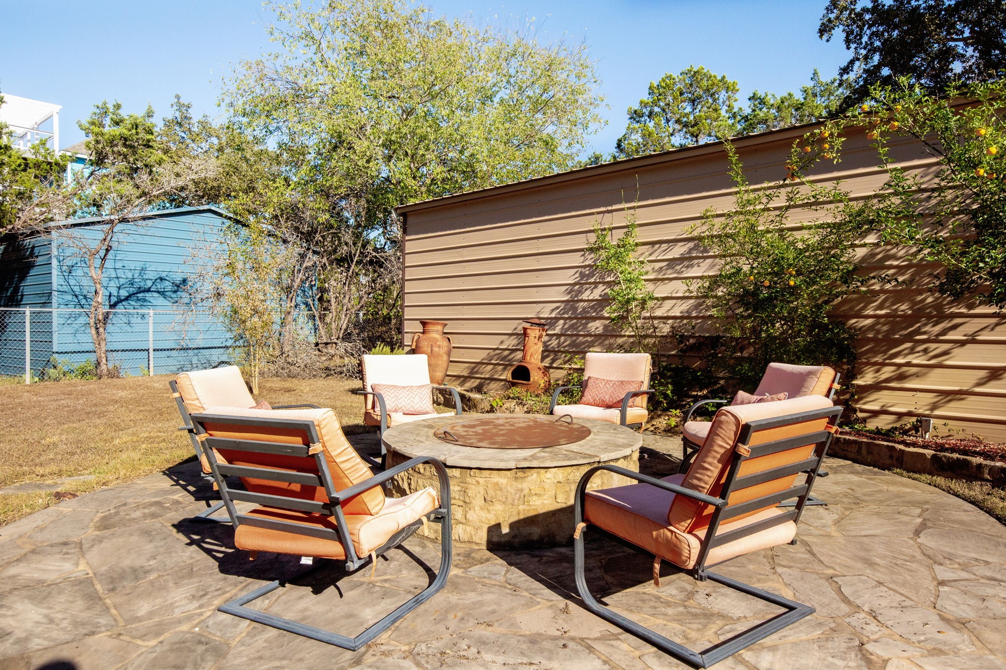 1464 Lakeside Drive W Property Photo 44
