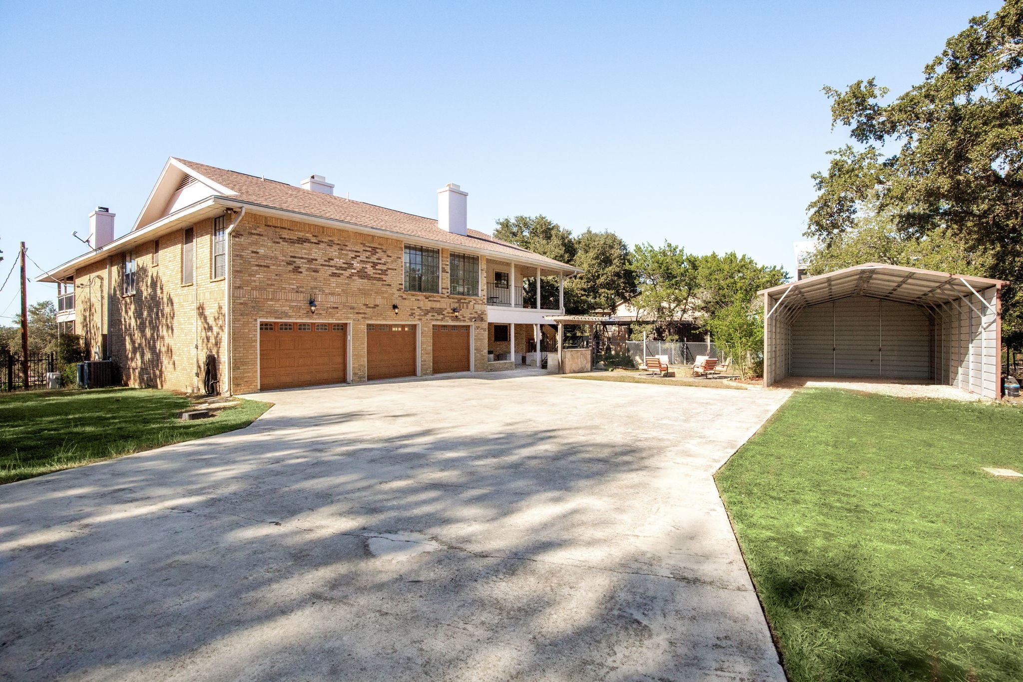1464 Lakeside Drive W Property Photo 45