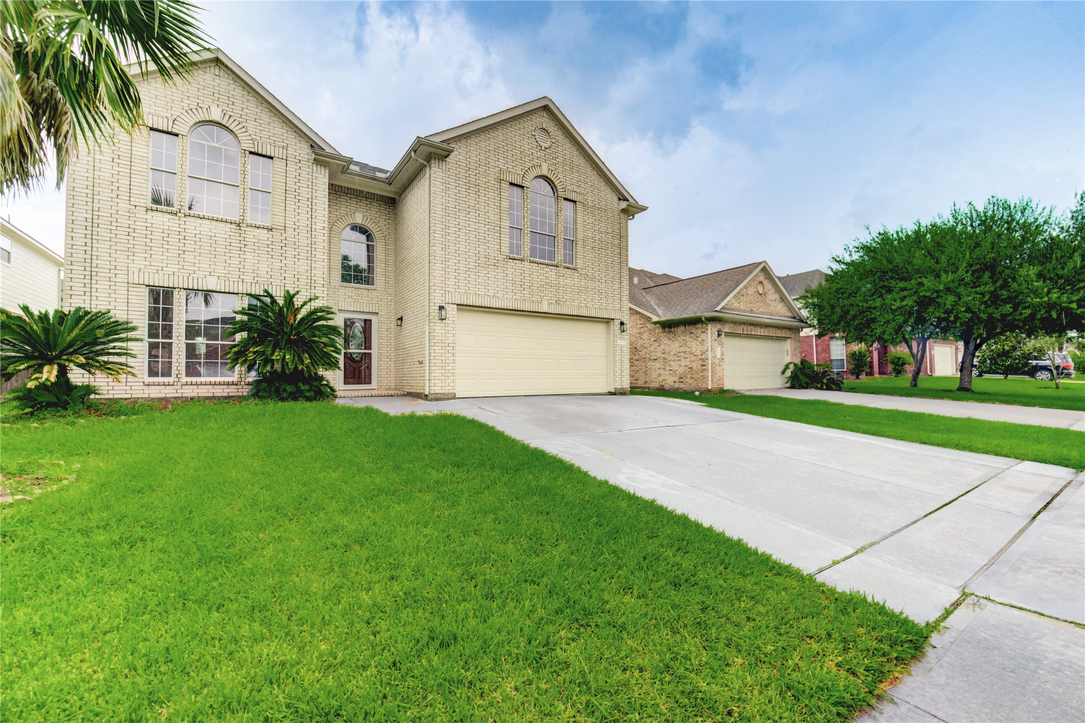 4202 Maurice Way Property Photo 1