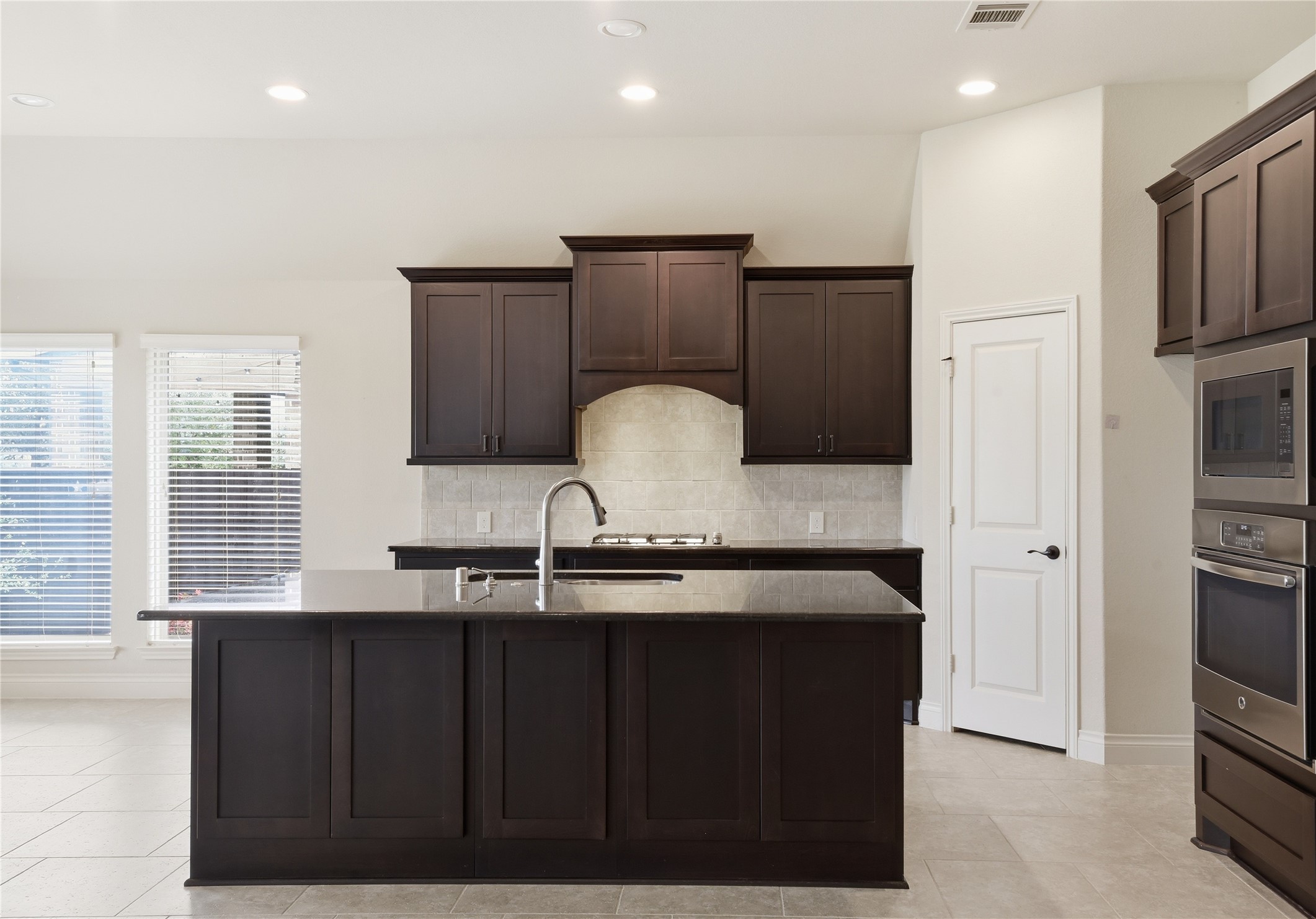 6510 Abilene Drive Property Photo 13