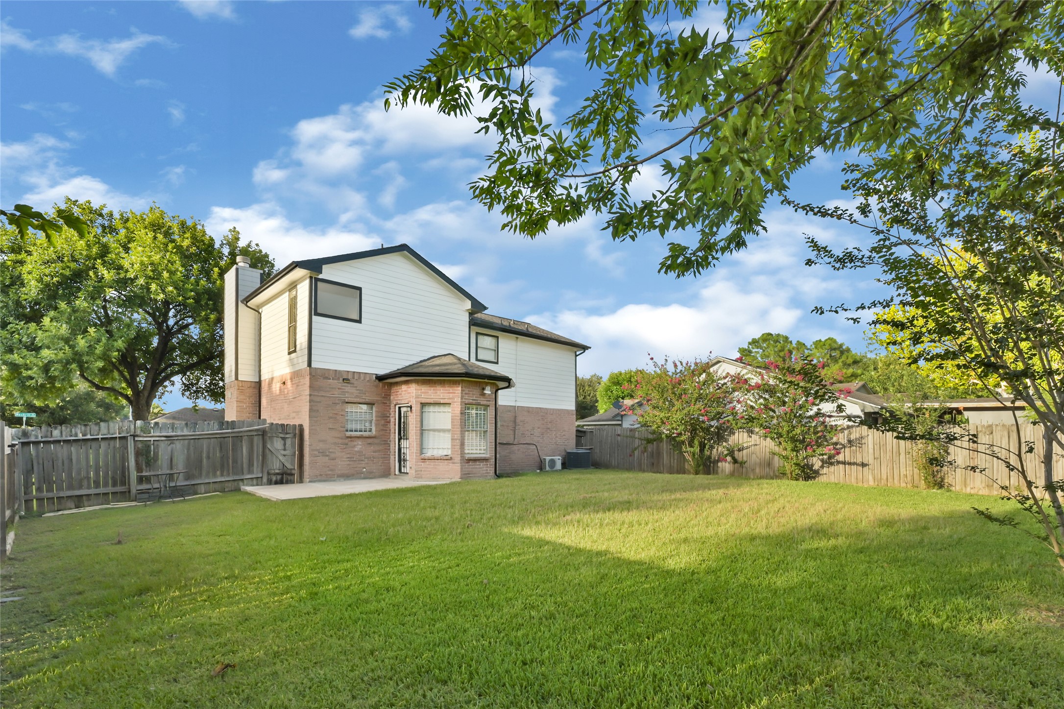 3479 Rockrill Drive Property Photo 5