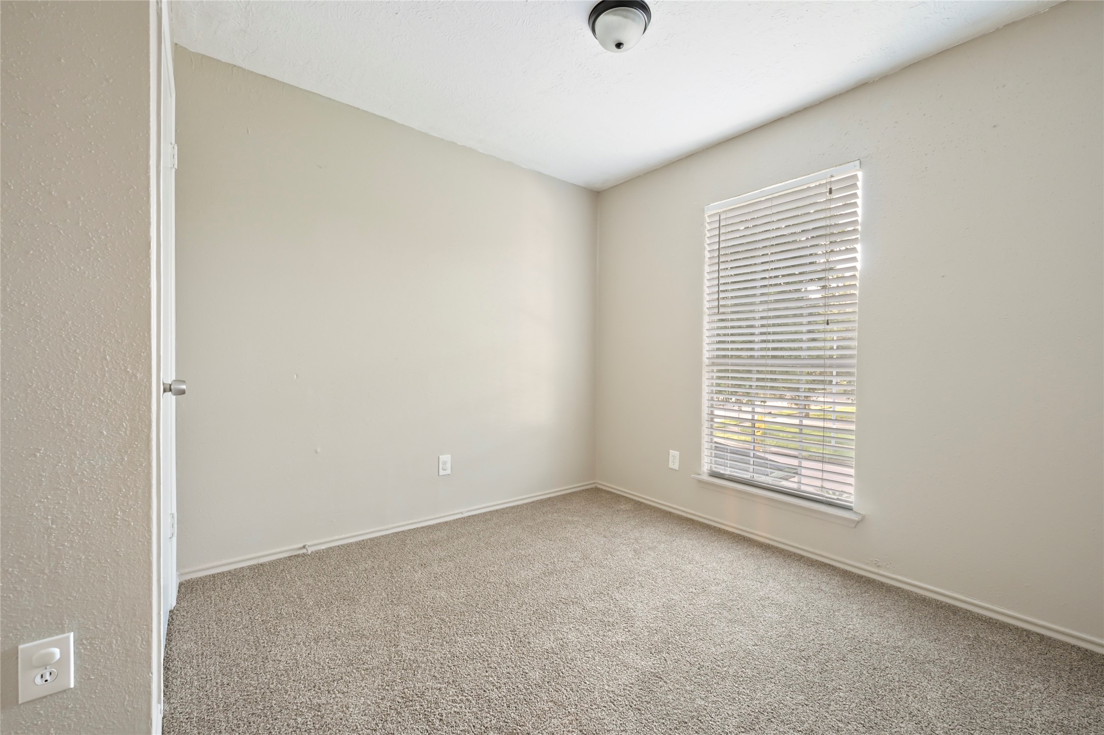 3479 Rockrill Drive Property Photo 16