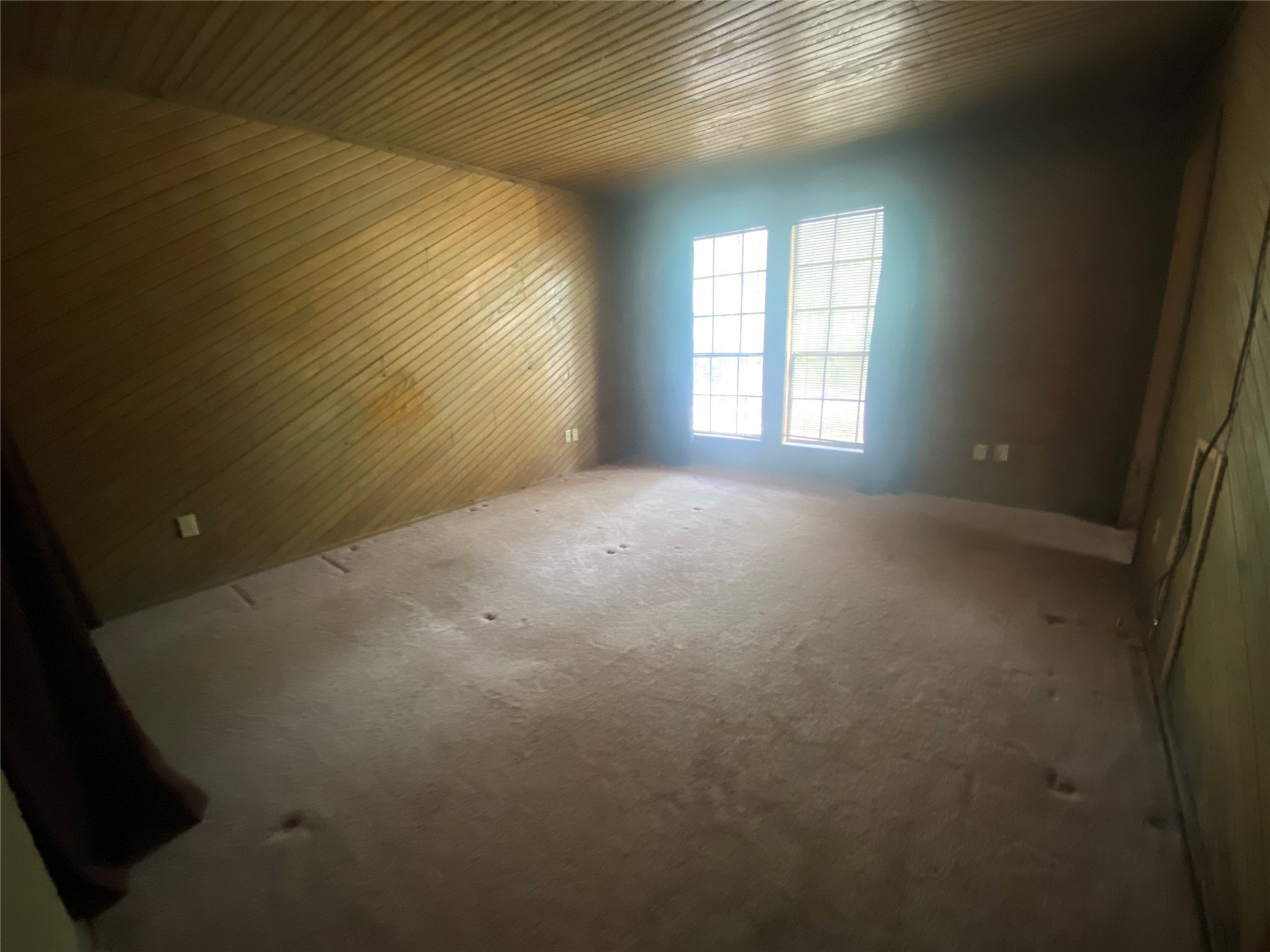 24605 Pools Creek E Property Photo 16