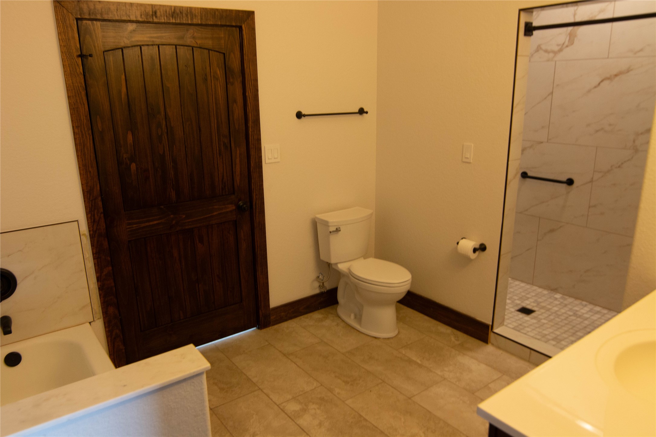29511b Turnbury Village Drive Property Photo 11
