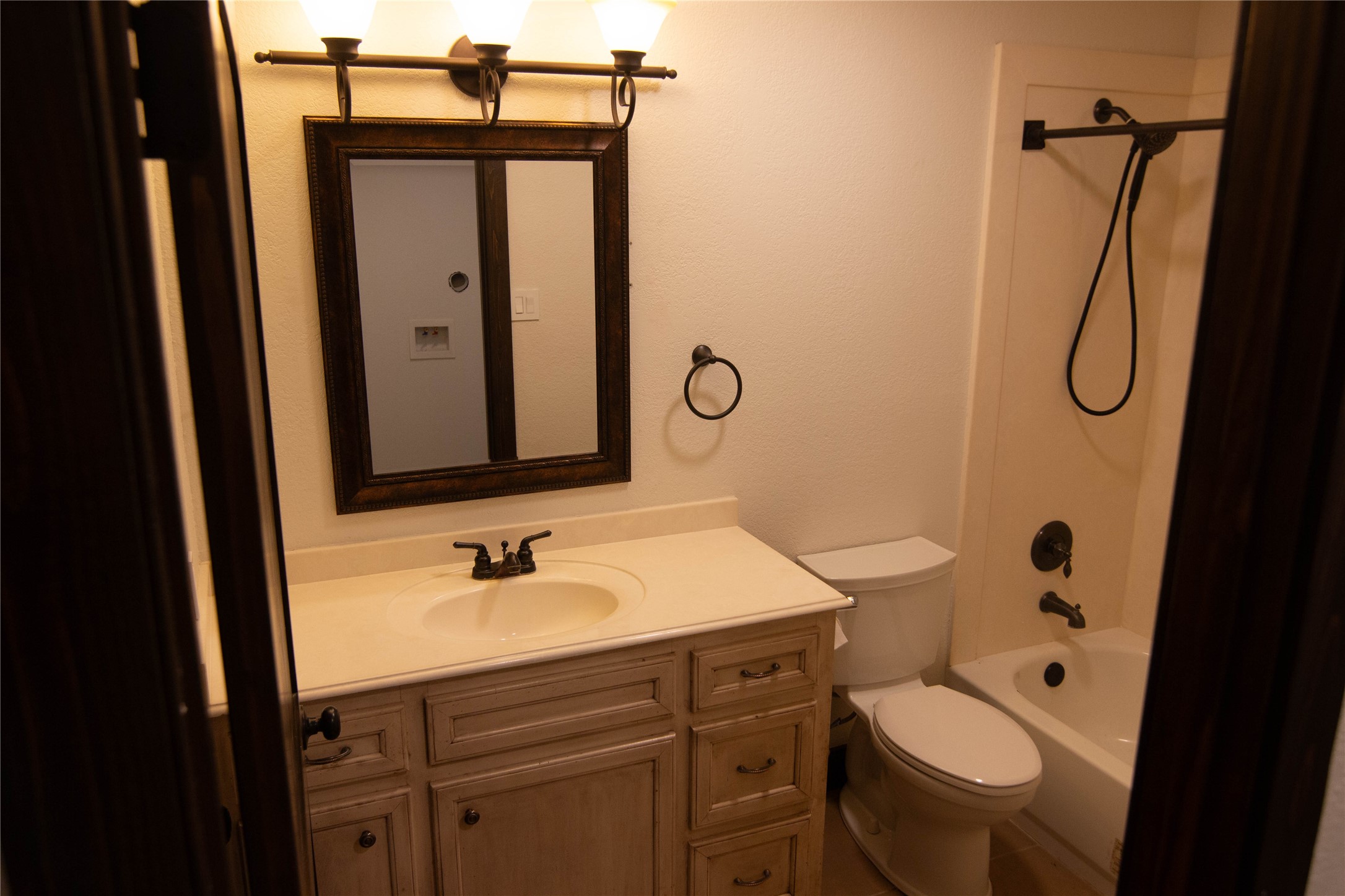 29511b Turnbury Village Drive Property Photo 13