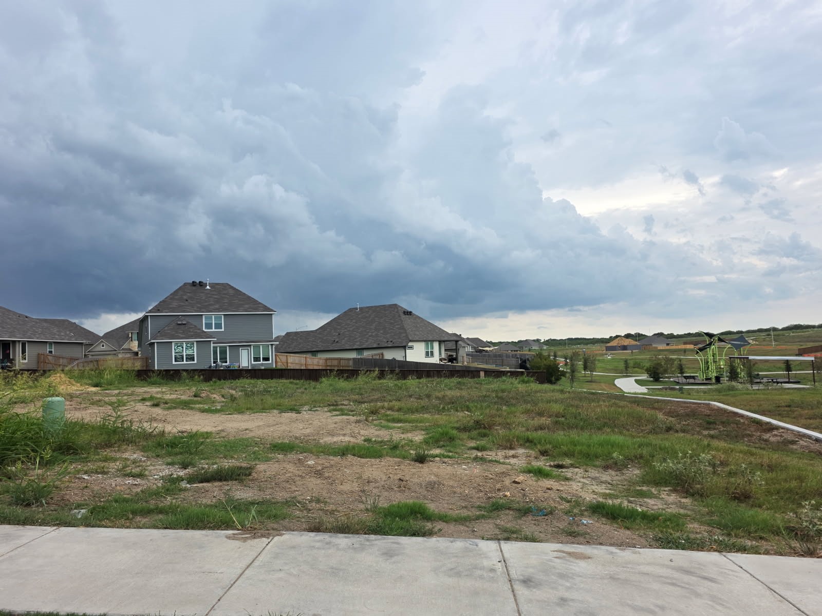 1307 Boehnke Pass Property Photo 1
