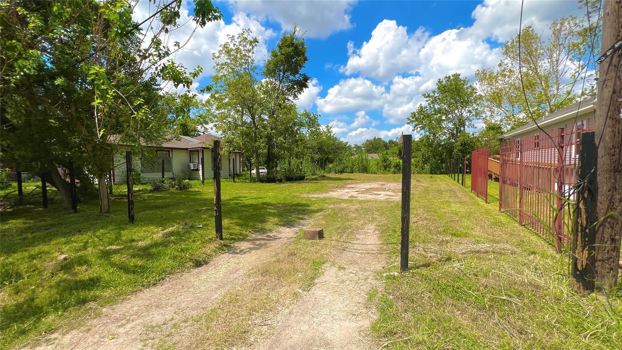 3019 Grovey Street Property Photo