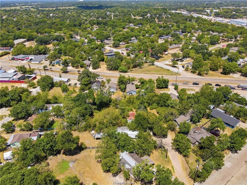 1308 N Sims Avenue Property Photo 10