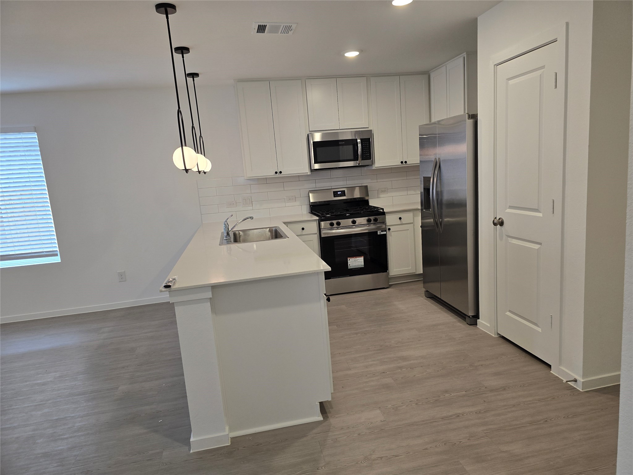 3045 Wild Dunes Drive Property Photo 8