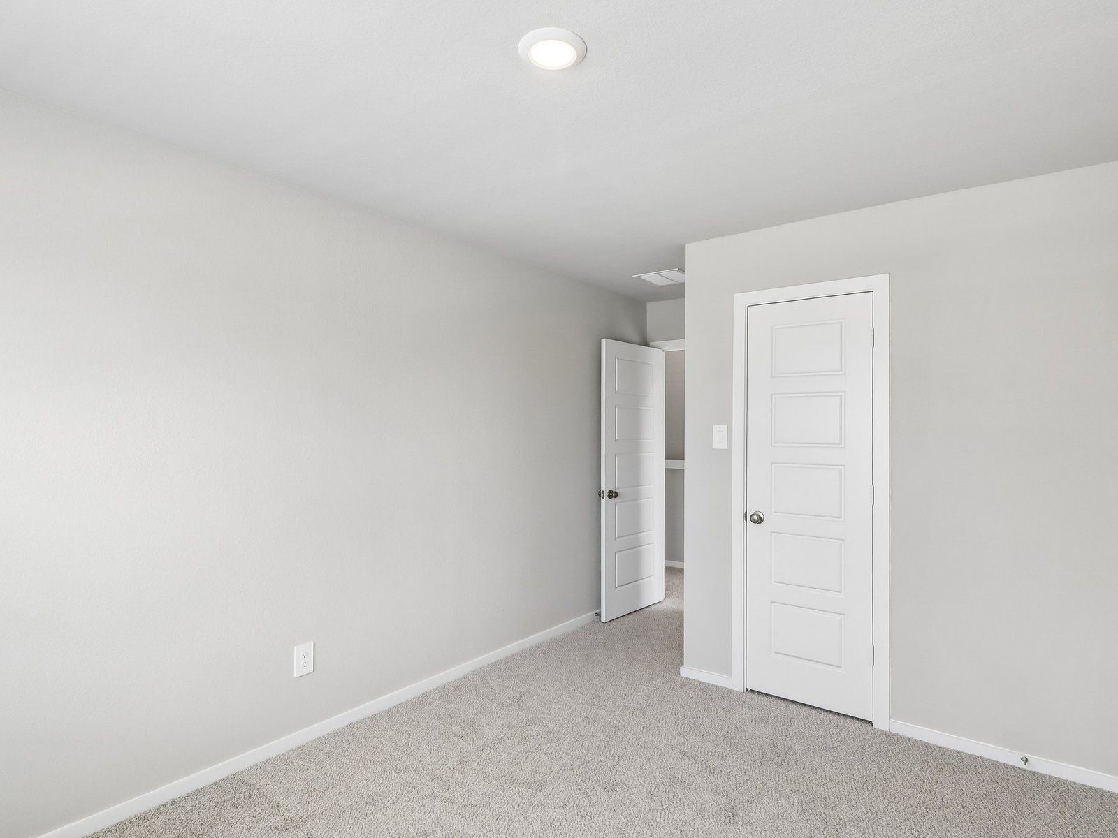 12035 Marlin Strait Drive Property Photo 7