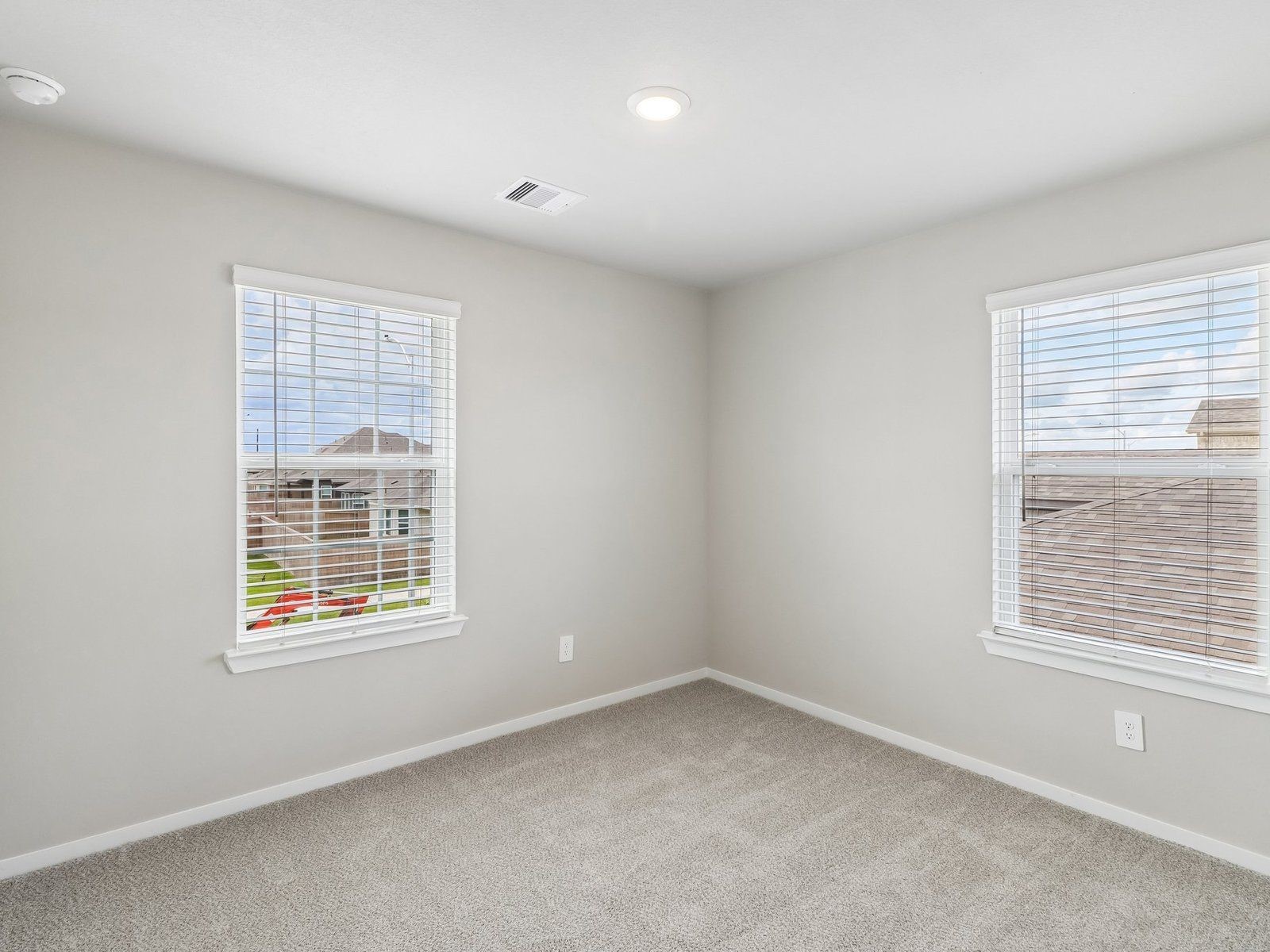 12035 Marlin Strait Drive Property Photo 8