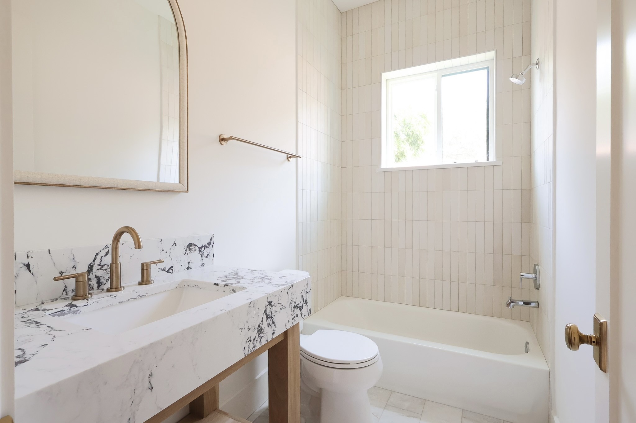4047 Mischire Drive Property Photo 17