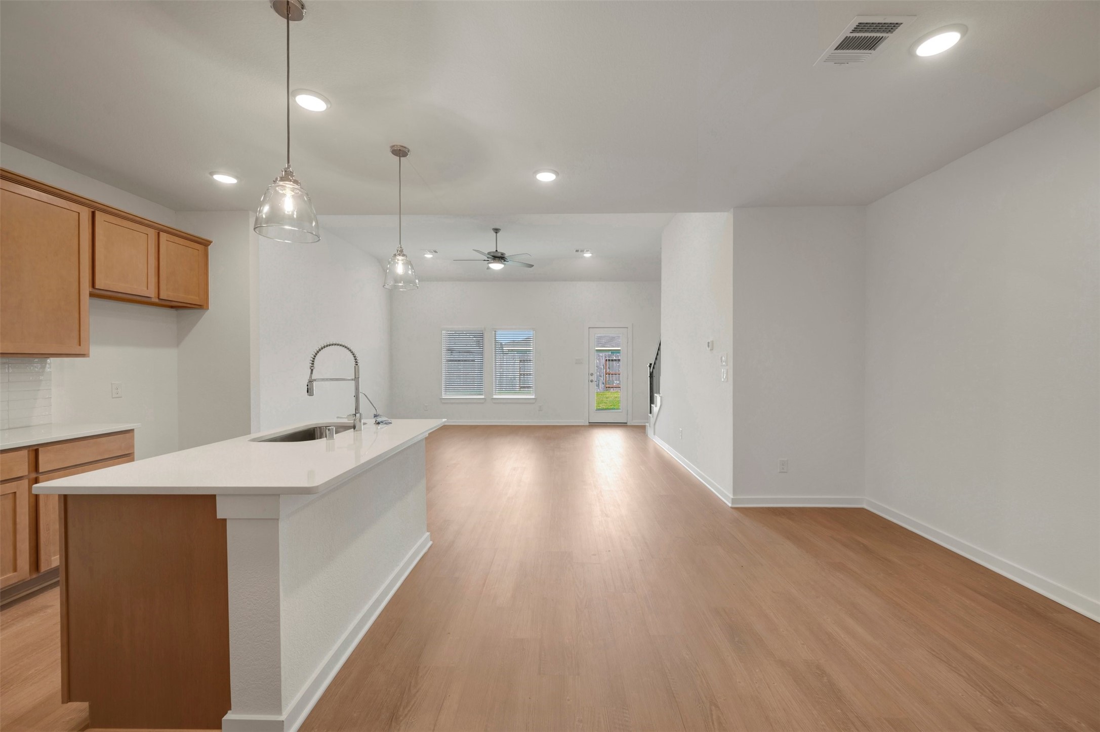 1615 Birch Wood Drive Property Photo 6
