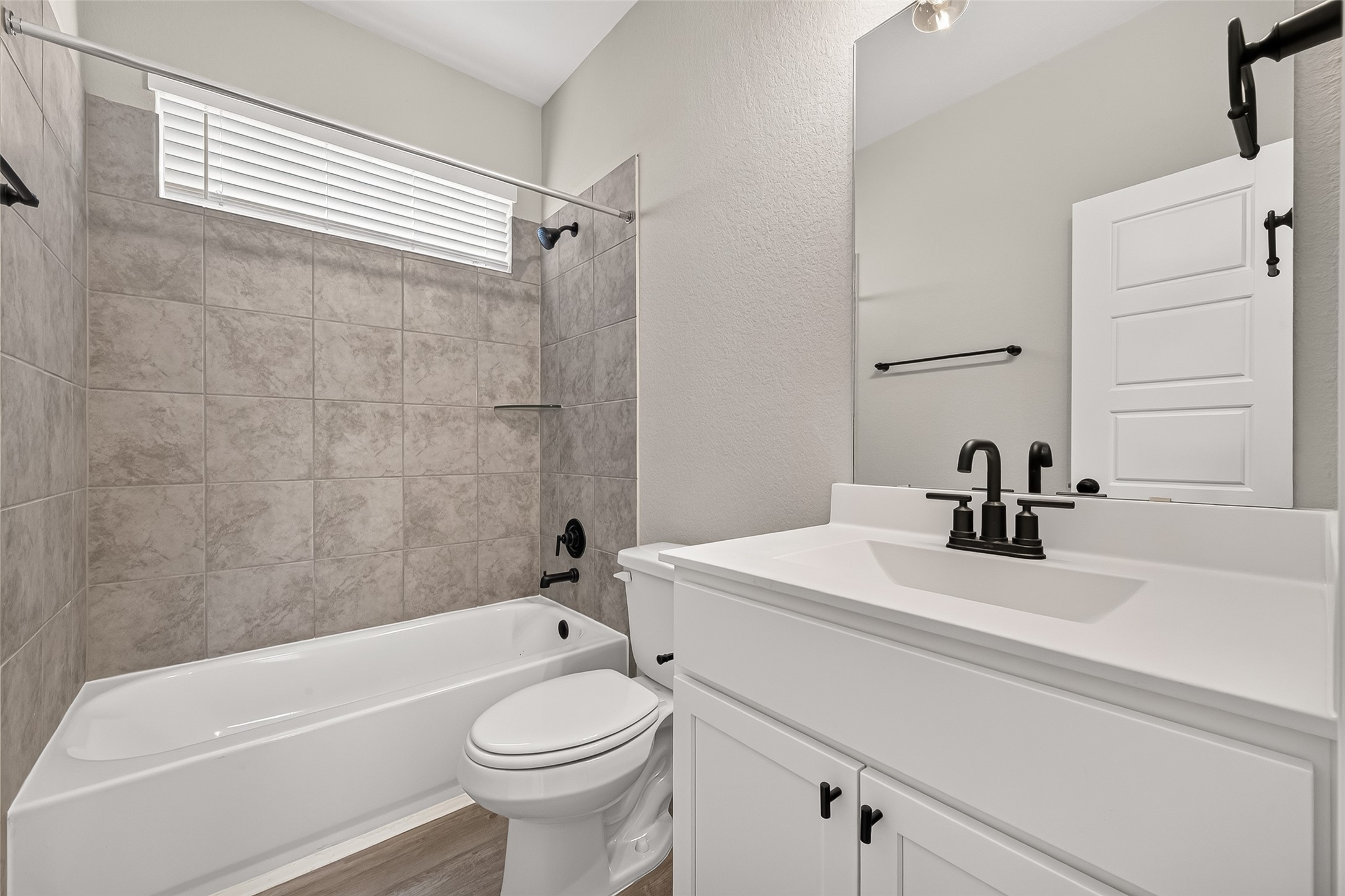 437 San Sebastian Place Property Photo 19