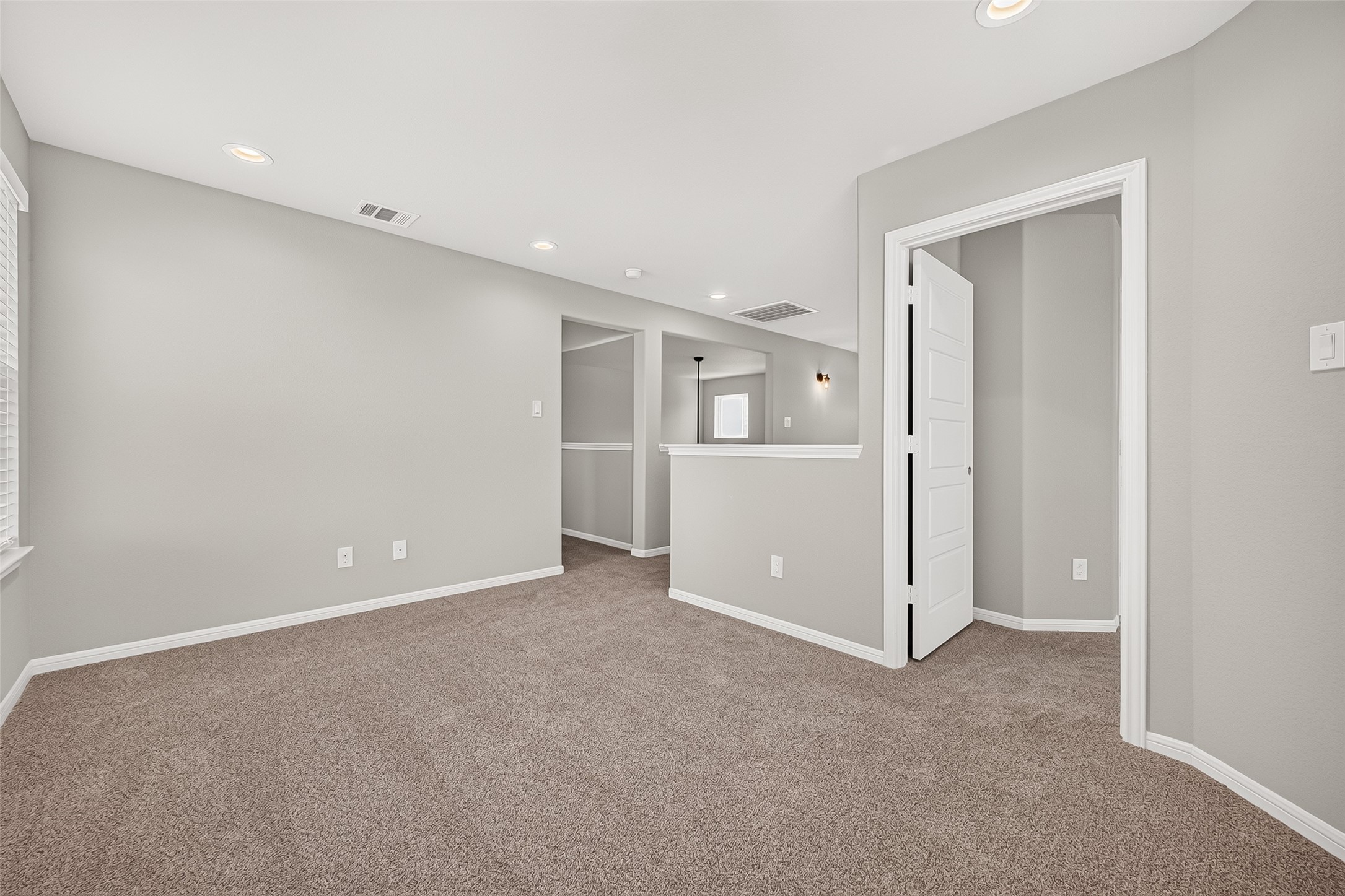 437 San Sebastian Place Property Photo 32