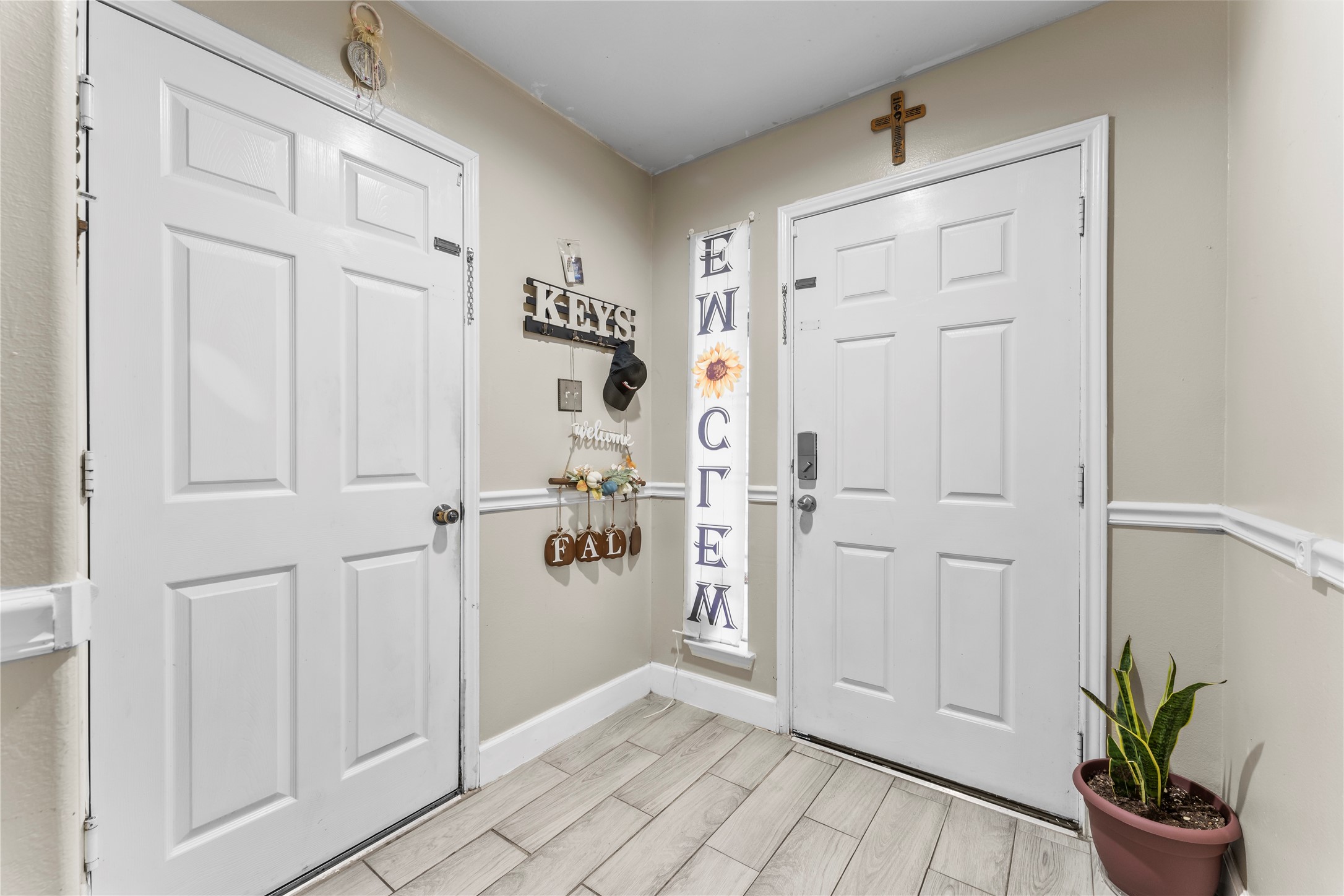 19111 Deep South Ct Property Photo 8