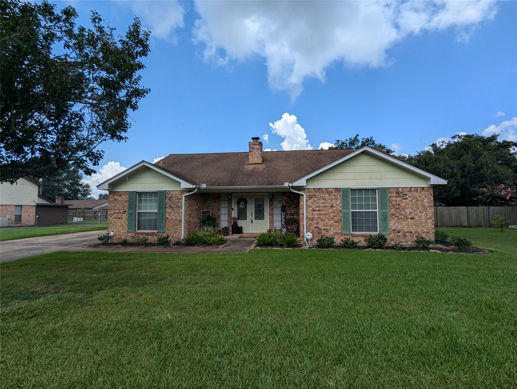 219 Hill Drive Property Photo 1