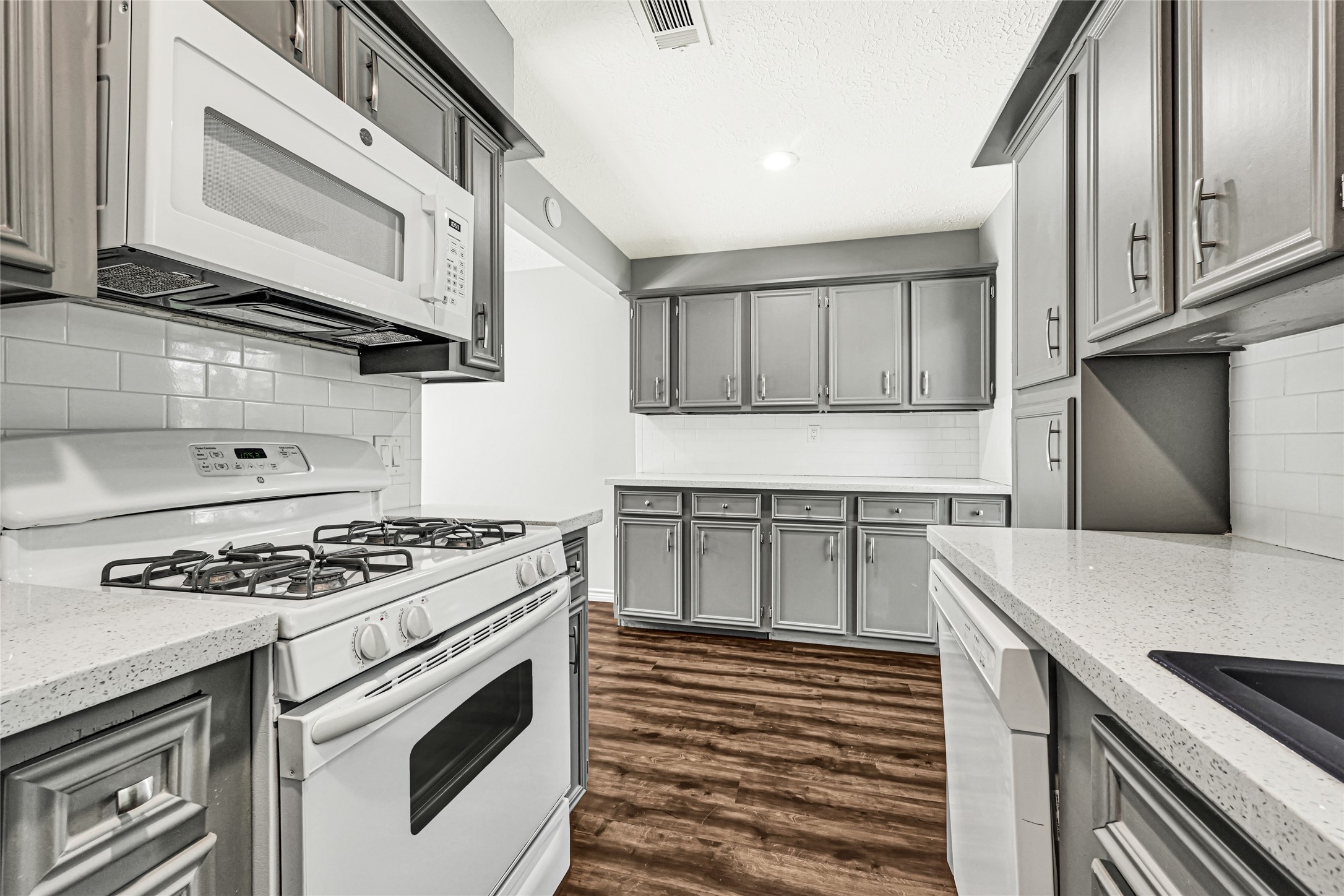 2509 Pearland Avenue Property Photo 11