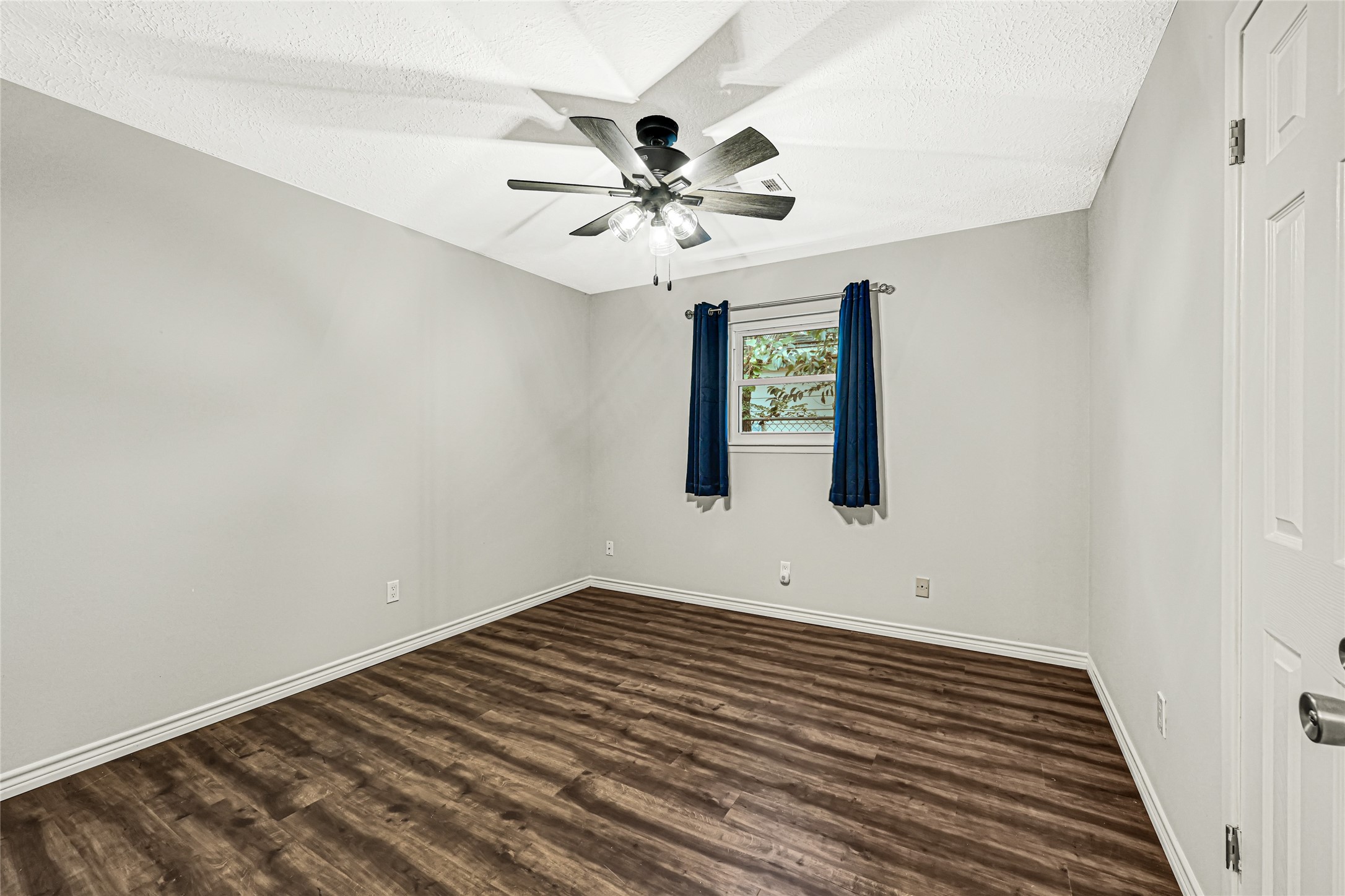 2509 Pearland Avenue Property Photo 17