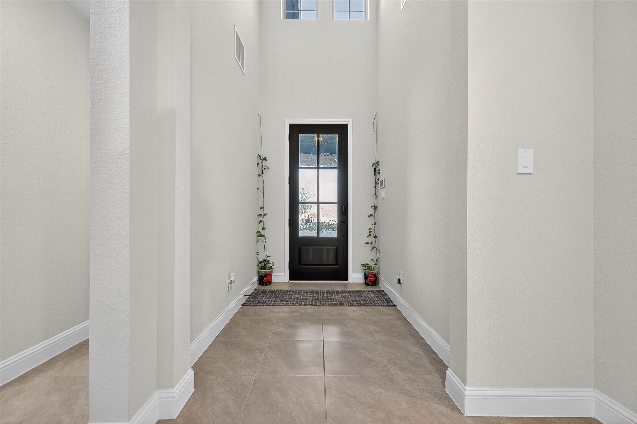 5202 Oakland Bluff Lane Property Photo 10