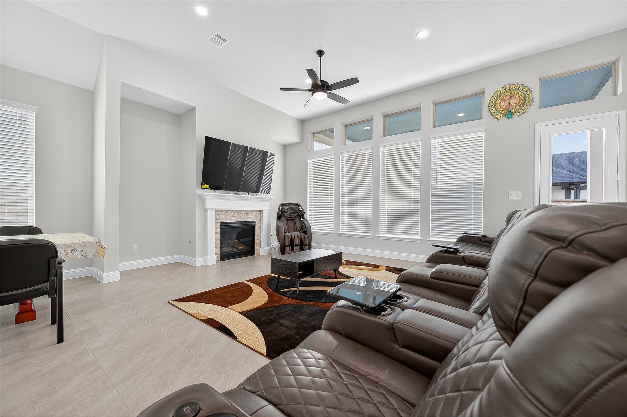 5202 Oakland Bluff Lane Property Photo 15