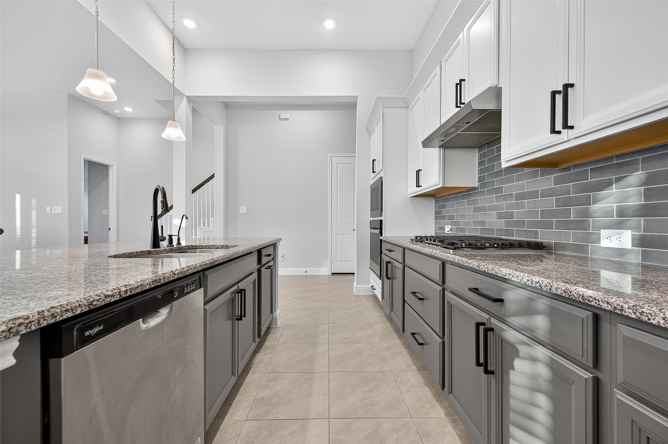 5202 Oakland Bluff Lane Property Photo 21