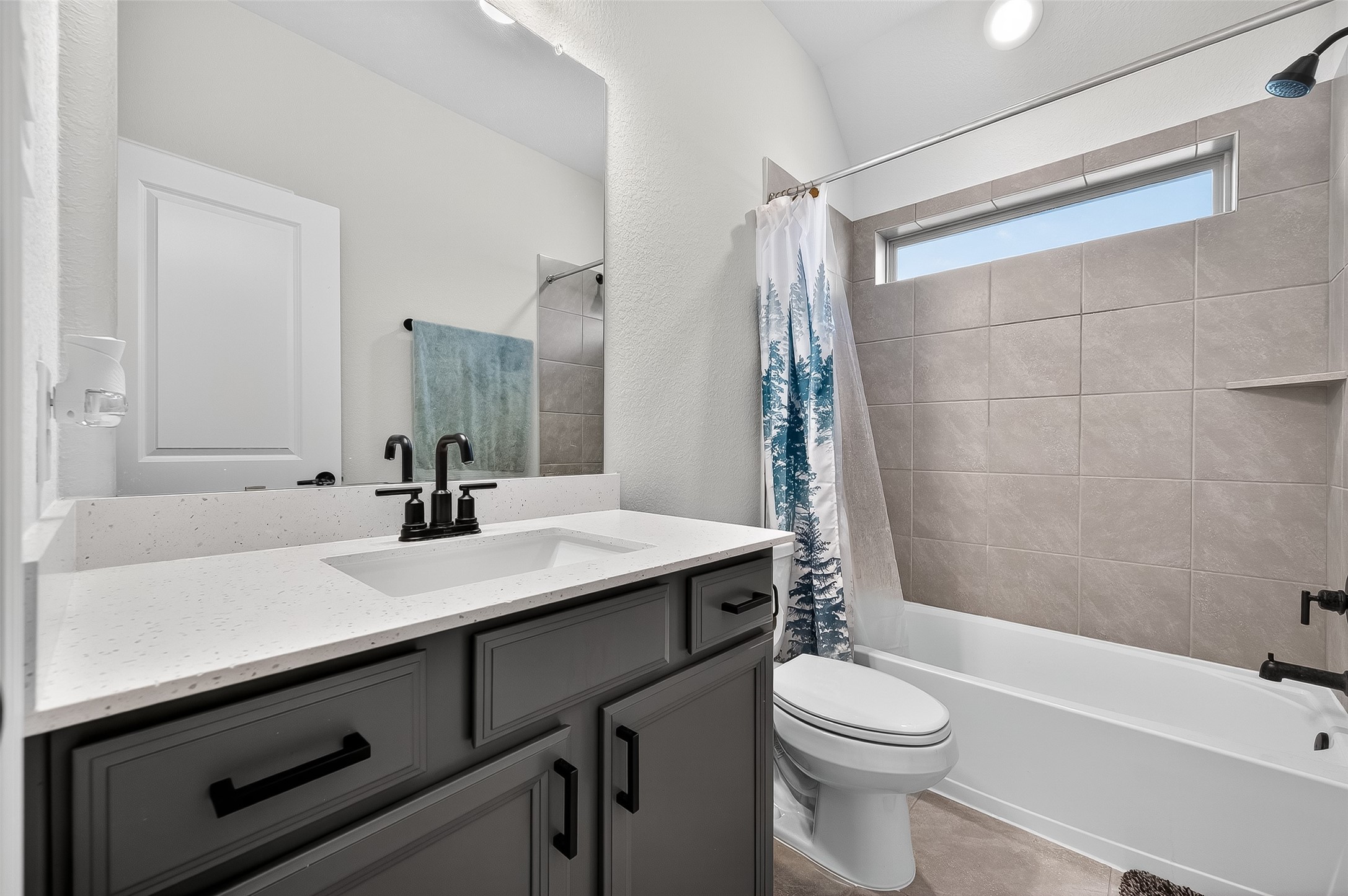 5202 Oakland Bluff Lane Property Photo 33