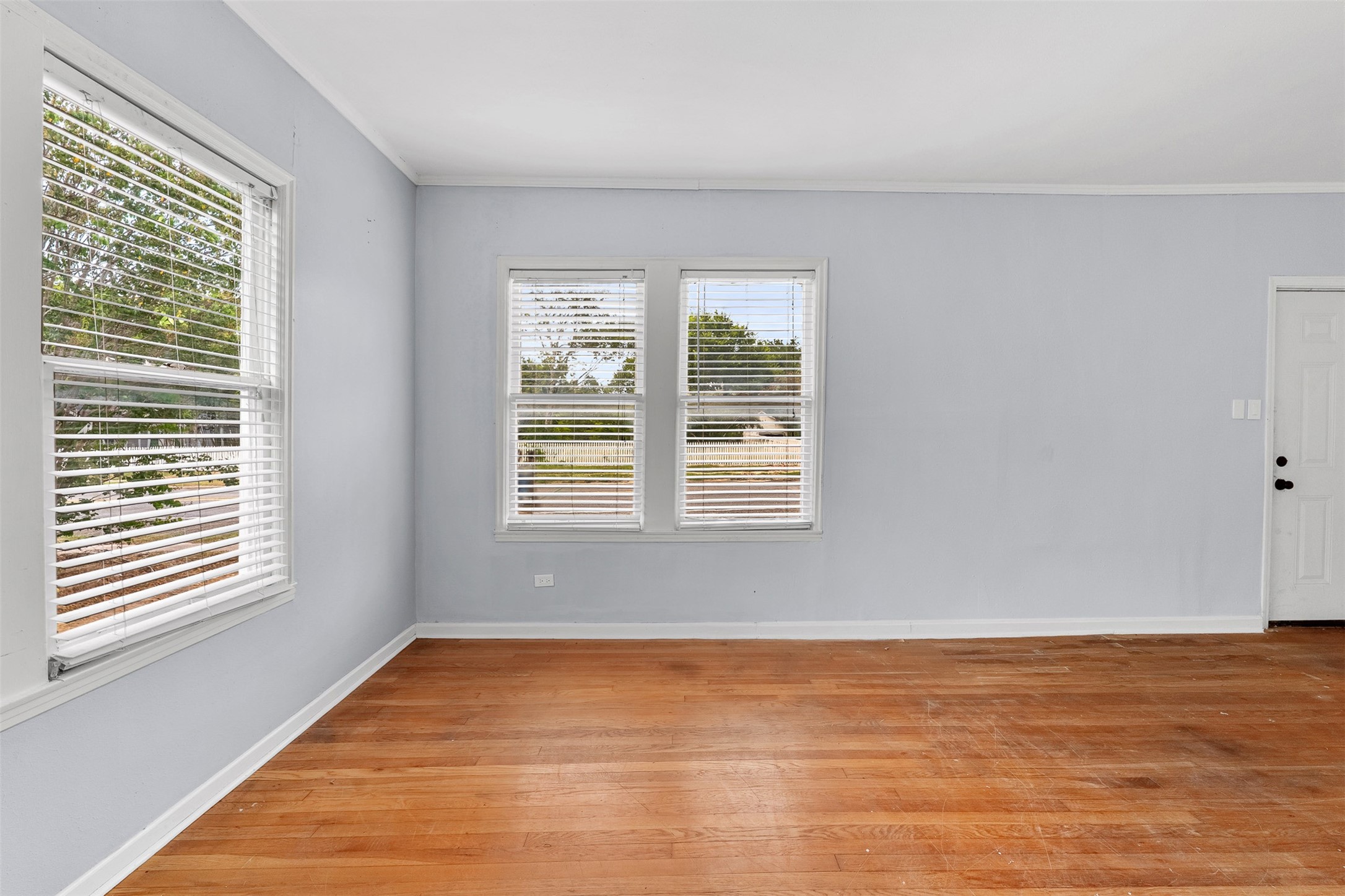 335 N Robb Street Property Photo 14
