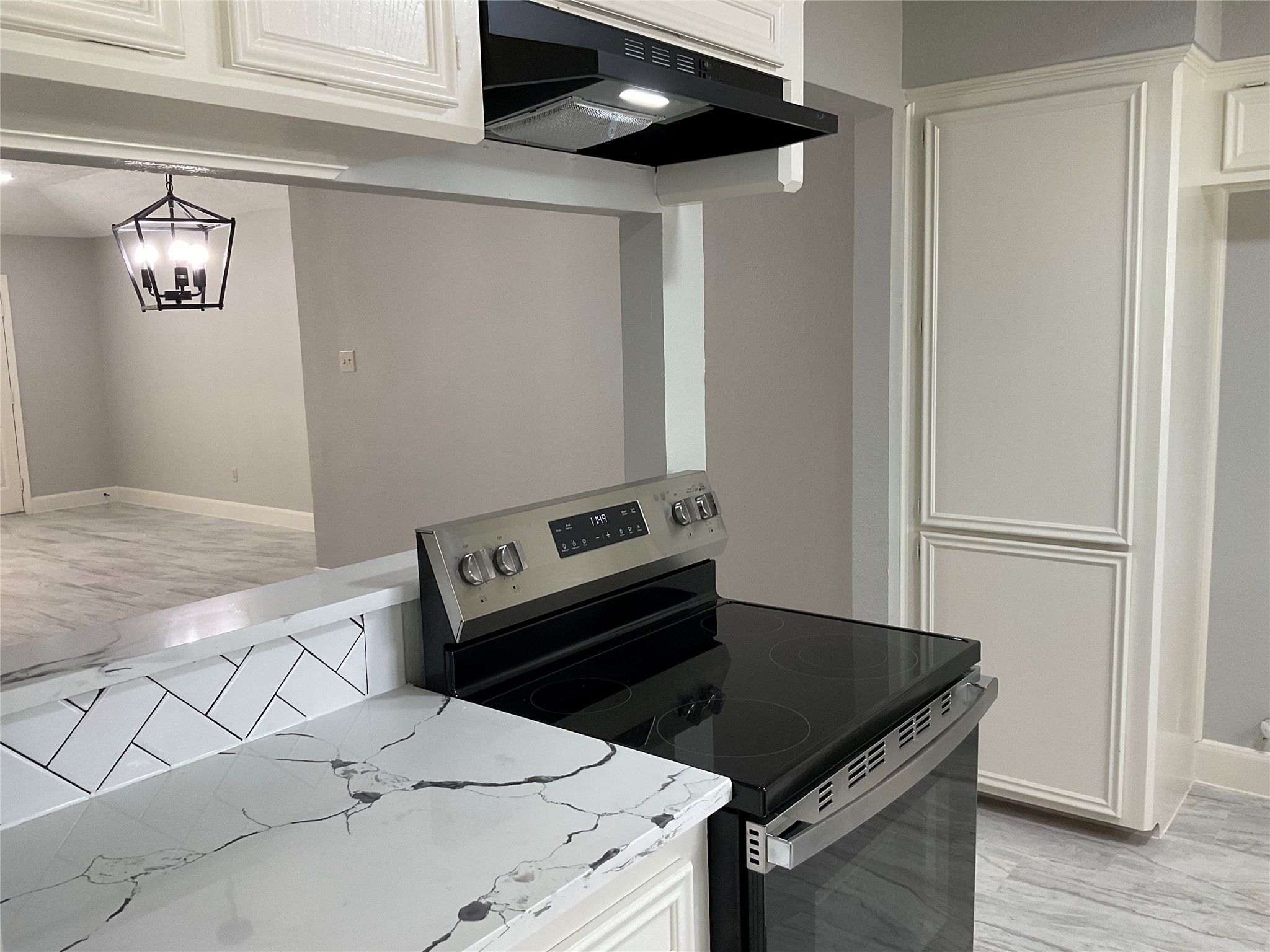 1211 Judy Lane Property Photo 9