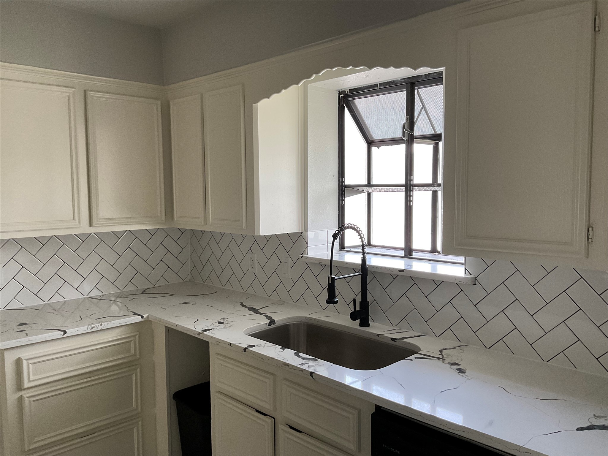 1211 Judy Lane Property Photo 12