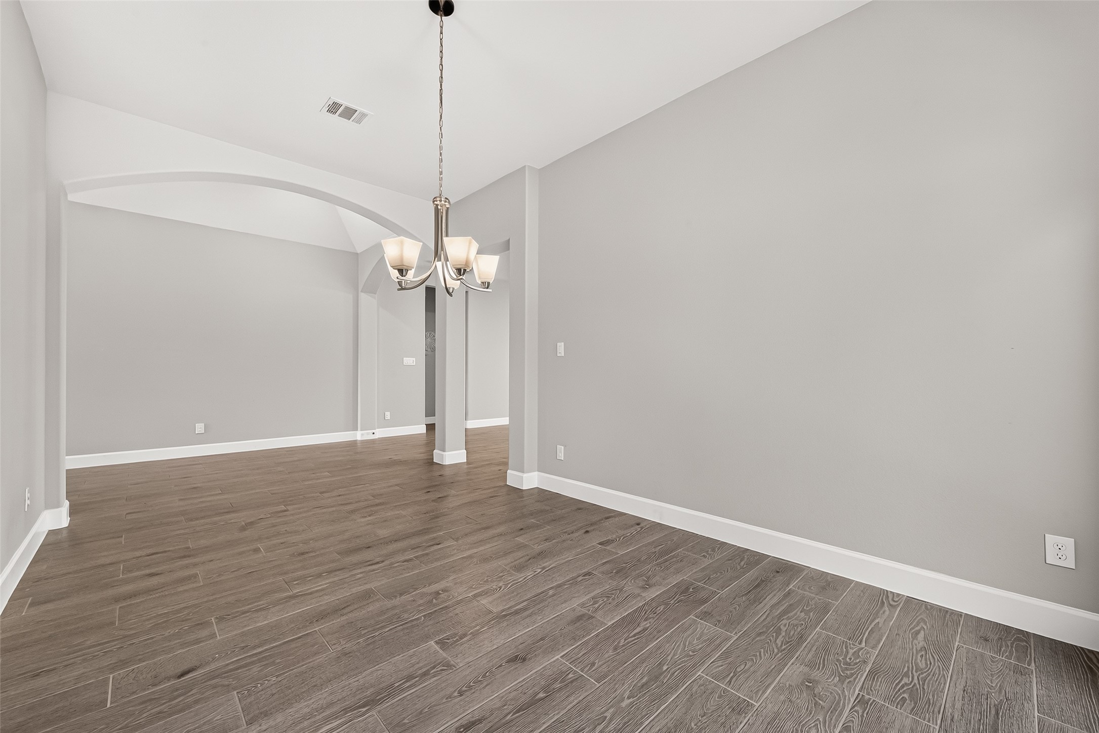 10735 Lacaille Lane Property Photo 10