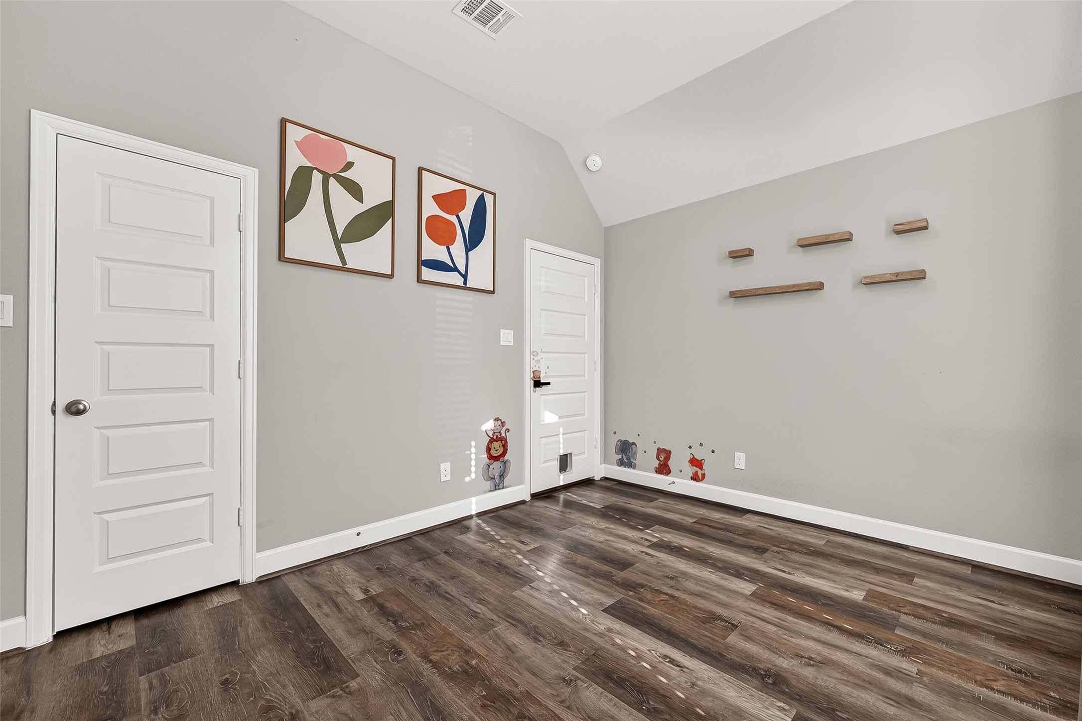10735 Lacaille Lane Property Photo 31