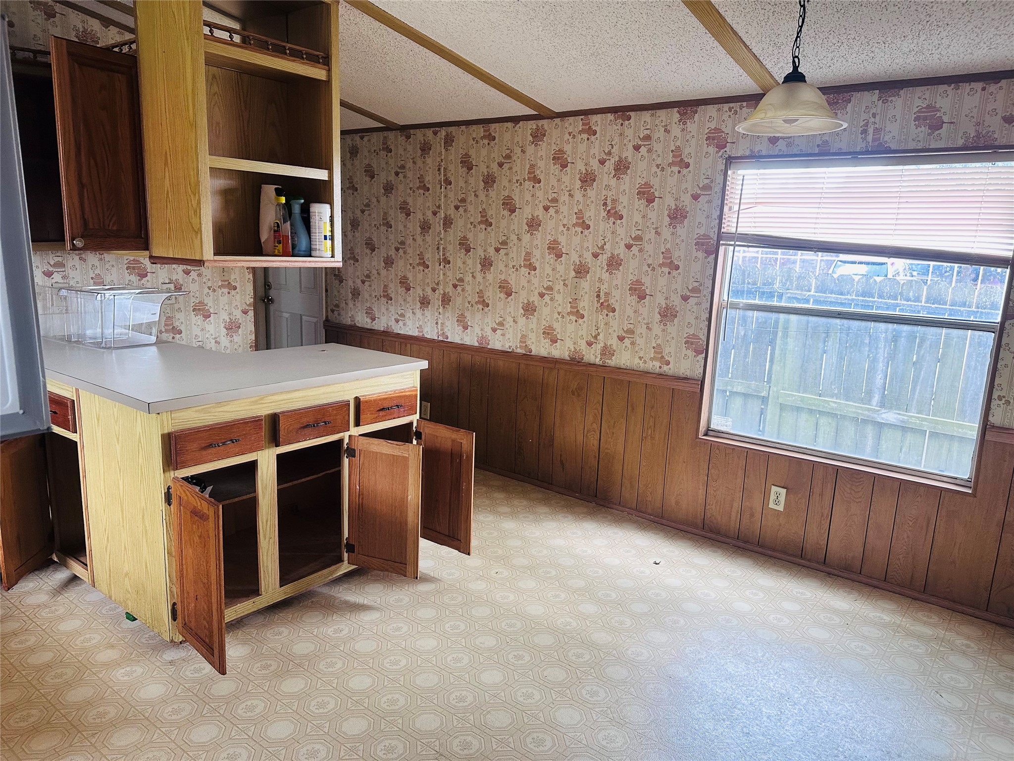 420 10th Street Property Photo 9