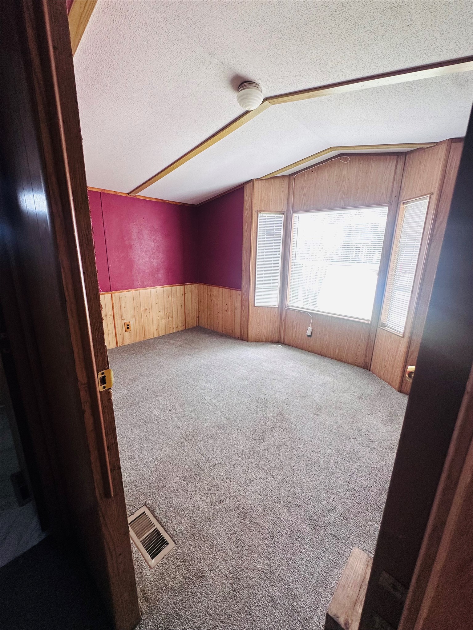 420 10th Street Property Photo 25