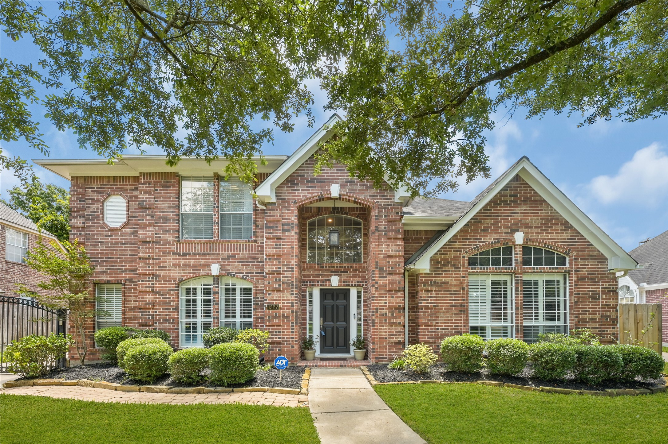 1327 Blackthorne Drive
