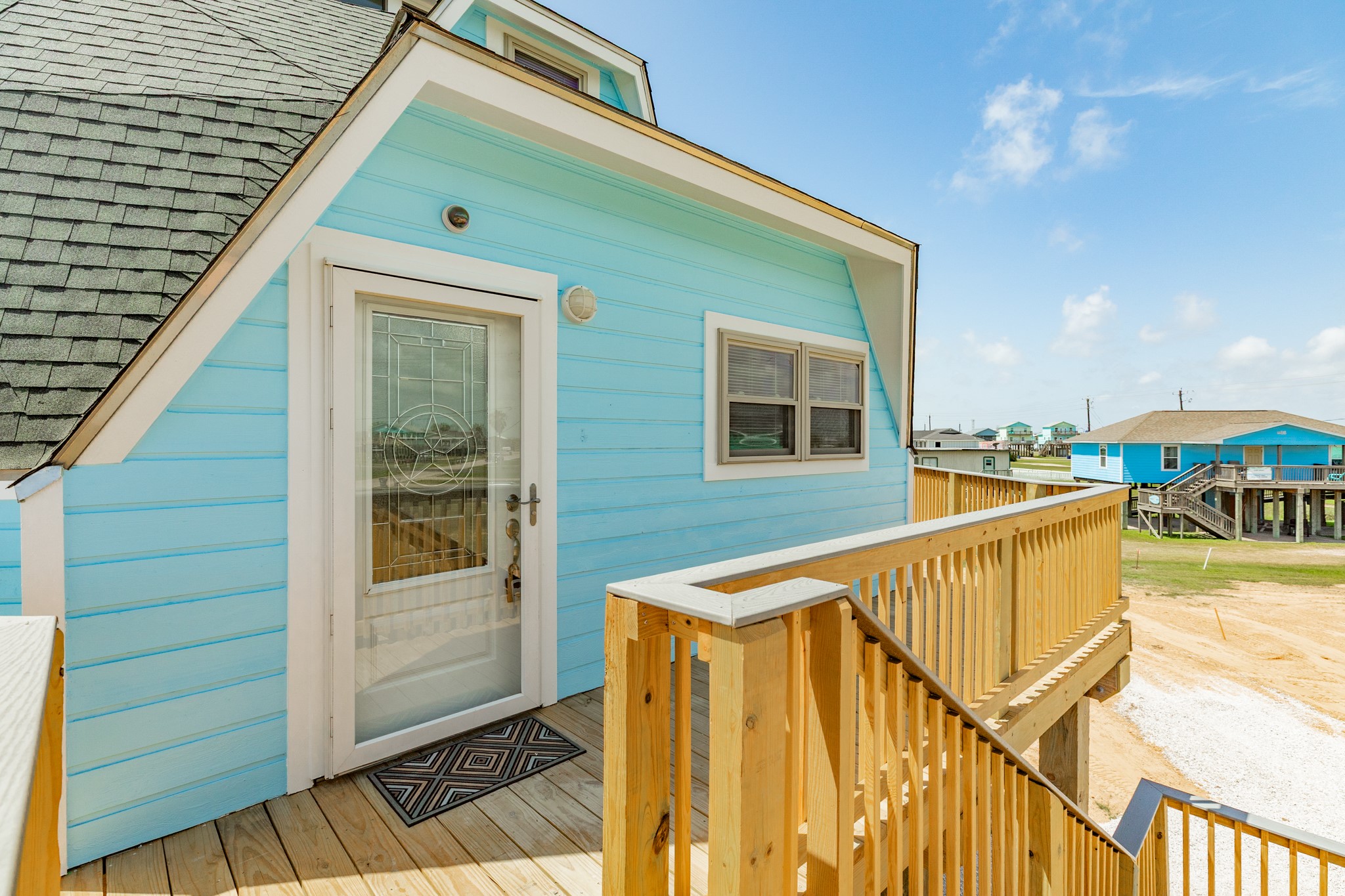 810 Surf Drive Property Photo 12